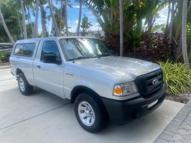 2008 Silver Metallic /Medium Dark Flint Ebony Ford Ranger XL LOW MILES 49,420 (1FTYR10D28P) with an 2.3L DOHC 16-Valve I4 Engine engine, Automatic transmission, located at 4701 North Dixie Hwy, Pompano Beach, FL, 33064, (954) 422-2889, 26.240938, -80.123474 - OUR WEBPAGE FLORIDACARS1.COM HAS OVER 100 PHOTOS AND FREE CARFAX LINK 2008 FORD RANGER XL AUTO AC 4 CYLN CAMPER TOP LOW MILES VIN: 1FTYR10D28PA70636 1 F T Y R 1 0 D 2 8 P A 7 0 6 3 6 PICKUP 2.3L 4 F GASOLINE 26 MPG REAR WHEEL DRIVE Features ABS Brakes Air Conditioning AM/FM Stereo Automatic Transmis - Photo#24