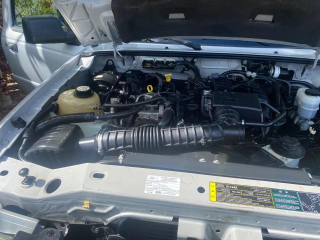 2008 Silver Metallic /Medium Dark Flint Ebony Ford Ranger XL LOW MILES 49,420 (1FTYR10D28P) with an 2.3L DOHC 16-Valve I4 Engine engine, Automatic transmission, located at 4701 North Dixie Hwy, Pompano Beach, FL, 33064, (954) 422-2889, 26.240938, -80.123474 - OUR WEBPAGE FLORIDACARS1.COM HAS OVER 100 PHOTOS AND FREE CARFAX LINK 2008 FORD RANGER XL AUTO AC 4 CYLN CAMPER TOP LOW MILES VIN: 1FTYR10D28PA70636 1 F T Y R 1 0 D 2 8 P A 7 0 6 3 6 PICKUP 2.3L 4 F GASOLINE 26 MPG REAR WHEEL DRIVE Features ABS Brakes Air Conditioning AM/FM Stereo Automatic Transmis - Photo#25