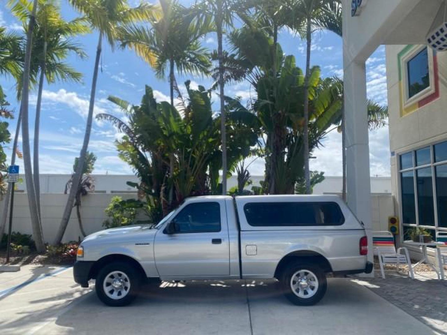 2008 Silver Metallic /Medium Dark Flint Ebony Ford Ranger XL LOW MILES 49,420 (1FTYR10D28P) with an 2.3L DOHC 16-Valve I4 Engine engine, Automatic transmission, located at 4701 North Dixie Hwy, Pompano Beach, FL, 33064, (954) 422-2889, 26.240938, -80.123474 - OUR WEBPAGE FLORIDACARS1.COM HAS OVER 100 PHOTOS AND FREE CARFAX LINK 2008 FORD RANGER XL AUTO AC 4 CYLN CAMPER TOP LOW MILES VIN: 1FTYR10D28PA70636 1 F T Y R 1 0 D 2 8 P A 7 0 6 3 6 PICKUP 2.3L 4 F GASOLINE 26 MPG REAR WHEEL DRIVE Features ABS Brakes Air Conditioning AM/FM Stereo Automatic Transmis - Photo#31