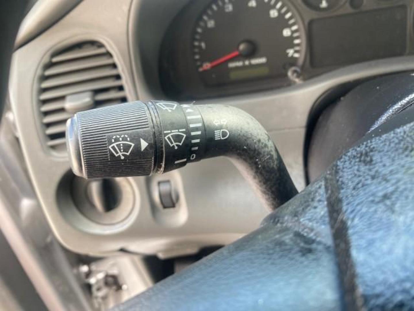 2008 Silver Metallic /Medium Dark Flint Ebony Ford Ranger XL LOW MILES 49,420 (1FTYR10D28P) with an 2.3L DOHC 16-Valve I4 Engine engine, Automatic transmission, located at 4701 North Dixie Hwy, Pompano Beach, FL, 33064, (954) 422-2889, 26.240938, -80.123474 - OUR WEBPAGE FLORIDACARS1.COM HAS OVER 100 PHOTOS AND FREE CARFAX LINK 2008 FORD RANGER XL AUTO AC 4 CYLN CAMPER TOP LOW MILES VIN: 1FTYR10D28PA70636 1 F T Y R 1 0 D 2 8 P A 7 0 6 3 6 PICKUP 2.3L 4 F GASOLINE 26 MPG REAR WHEEL DRIVE Features ABS Brakes Air Conditioning AM/FM Stereo Automatic Transmis - Photo#52