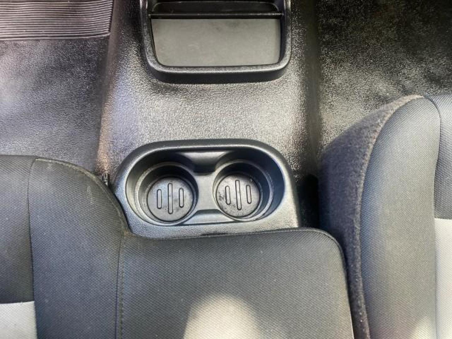 2008 Silver Metallic /Medium Dark Flint Ebony Ford Ranger XL LOW MILES 49,420 (1FTYR10D28P) with an 2.3L DOHC 16-Valve I4 Engine engine, Automatic transmission, located at 4701 North Dixie Hwy, Pompano Beach, FL, 33064, (954) 422-2889, 26.240938, -80.123474 - OUR WEBPAGE FLORIDACARS1.COM HAS OVER 100 PHOTOS AND FREE CARFAX LINK 2008 FORD RANGER XL AUTO AC 4 CYLN CAMPER TOP LOW MILES VIN: 1FTYR10D28PA70636 1 F T Y R 1 0 D 2 8 P A 7 0 6 3 6 PICKUP 2.3L 4 F GASOLINE 26 MPG REAR WHEEL DRIVE Features ABS Brakes Air Conditioning AM/FM Stereo Automatic Transmis - Photo#61