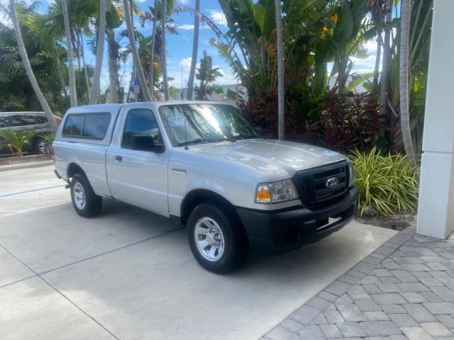 2008 Silver Metallic /Medium Dark Flint Ebony Ford Ranger XL LOW MILES 49,420 (1FTYR10D28P) with an 2.3L DOHC 16-Valve I4 Engine engine, Automatic transmission, located at 4701 North Dixie Hwy, Pompano Beach, FL, 33064, (954) 422-2889, 26.240938, -80.123474 - OUR WEBPAGE FLORIDACARS1.COM HAS OVER 100 PHOTOS AND FREE CARFAX LINK 2008 FORD RANGER XL AUTO AC 4 CYLN CAMPER TOP LOW MILES VIN: 1FTYR10D28PA70636 1 F T Y R 1 0 D 2 8 P A 7 0 6 3 6 PICKUP 2.3L 4 F GASOLINE 26 MPG REAR WHEEL DRIVE Features ABS Brakes Air Conditioning AM/FM Stereo Automatic Transmis - Photo#97