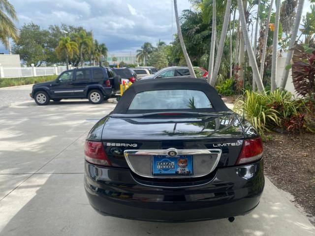 2004 Brilliant Black Crystal Prl /Dark Slate Gray Chrysler Sebring Limited LOW MILES 66,139 (1C3EL65R84N) with an 2.7L MPI DOHC 24-Valve V6 Engine engine, Automatic transmission, located at 4701 North Dixie Hwy, Pompano Beach, FL, 33064, (954) 422-2889, 26.240938, -80.123474 - OUR WEBPAGE FLORIDACARS1.COM HAS OVER 100 PHOTOS AND FREE CARFAX LINK 2004 CHRYSLER SEBRING LIMITED VIN: 1C3EL65R84N154413 1 C 3 E L 6 5 R 8 4 N 1 5 4 4 1 3 CONVERTIBLE 2.7L V6 F DOHC GASOLINE 28 MPG FRONT WHEEL DRIVE Features ABS Brakes Air Conditioning Alloy Wheels AM/FM Stereo Automatic Transmiss - Photo#45