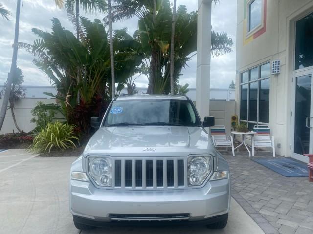 2010 Bright Silver Metallic /Dark slate gray Jeep Liberty Sport 4WD NO ACCIDENTS (1J4PN2GK2AW) with an 3.7L V6 Engine engine, Automatic transmission, located at 4701 North Dixie Hwy, Pompano Beach, FL, 33064, (954) 422-2889, 26.240938, -80.123474 - OUR WEBPAGE FLORIDACARS1.COM HAS OVER 100 PHOTOS AND FREE CARFAX LINK 2010 JEEP LIBERTY SPORT 4WD AMAZING FIND 32 SERVICE RECORDS VIN: 1J4PN2GK2AW182523 1 J 4 P N 2 G K 2 A W 1 8 2 5 2 3 4 DOOR WAGON/SPORT UTILITY 3.7L V6 F SOHC 12V GASOLINE 21 MPG REAR WHEEL DRIVE W/ 4X4 Features ABS Brakes Air Con - Photo#2
