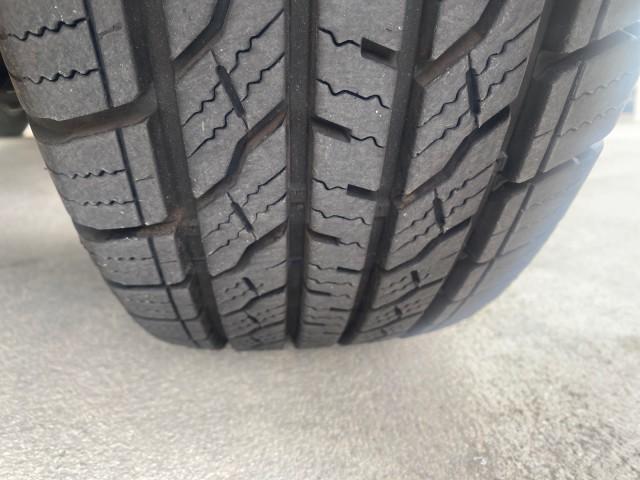 2010 Bright Silver Metallic /Dark slate gray Jeep Liberty Sport 4WD NO ACCIDENTS (1J4PN2GK2AW) with an 3.7L V6 Engine engine, Automatic transmission, located at 4701 North Dixie Hwy, Pompano Beach, FL, 33064, (954) 422-2889, 26.240938, -80.123474 - OUR WEBPAGE FLORIDACARS1.COM HAS OVER 100 PHOTOS AND FREE CARFAX LINK 2010 JEEP LIBERTY SPORT 4WD AMAZING FIND 32 SERVICE RECORDS VIN: 1J4PN2GK2AW182523 1 J 4 P N 2 G K 2 A W 1 8 2 5 2 3 4 DOOR WAGON/SPORT UTILITY 3.7L V6 F SOHC 12V GASOLINE 21 MPG REAR WHEEL DRIVE W/ 4X4 Features ABS Brakes Air Con - Photo#20