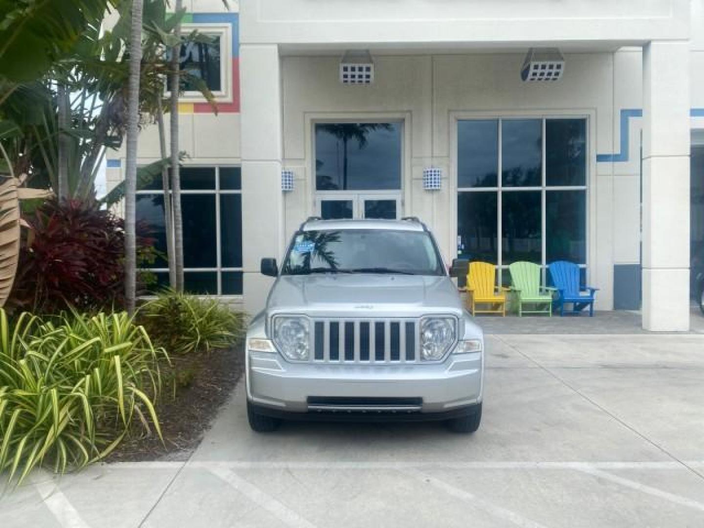 2010 Bright Silver Metallic /Dark slate gray Jeep Liberty Sport 4WD NO ACCIDENTS (1J4PN2GK2AW) with an 3.7L V6 Engine engine, Automatic transmission, located at 4701 North Dixie Hwy, Pompano Beach, FL, 33064, (954) 422-2889, 26.240938, -80.123474 - OUR WEBPAGE FLORIDACARS1.COM HAS OVER 100 PHOTOS AND FREE CARFAX LINK 2010 JEEP LIBERTY SPORT 4WD AMAZING FIND 32 SERVICE RECORDS VIN: 1J4PN2GK2AW182523 1 J 4 P N 2 G K 2 A W 1 8 2 5 2 3 4 DOOR WAGON/SPORT UTILITY 3.7L V6 F SOHC 12V GASOLINE 21 MPG REAR WHEEL DRIVE W/ 4X4 Features ABS Brakes Air Con - Photo#27