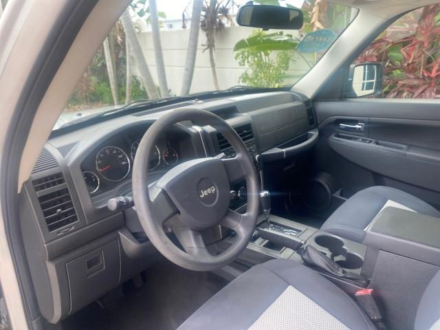 2010 Bright Silver Metallic /Dark slate gray Jeep Liberty Sport 4WD NO ACCIDENTS (1J4PN2GK2AW) with an 3.7L V6 Engine engine, Automatic transmission, located at 4701 North Dixie Hwy, Pompano Beach, FL, 33064, (954) 422-2889, 26.240938, -80.123474 - OUR WEBPAGE FLORIDACARS1.COM HAS OVER 100 PHOTOS AND FREE CARFAX LINK 2010 JEEP LIBERTY SPORT 4WD AMAZING FIND 32 SERVICE RECORDS VIN: 1J4PN2GK2AW182523 1 J 4 P N 2 G K 2 A W 1 8 2 5 2 3 4 DOOR WAGON/SPORT UTILITY 3.7L V6 F SOHC 12V GASOLINE 21 MPG REAR WHEEL DRIVE W/ 4X4 Features ABS Brakes Air Con - Photo#50