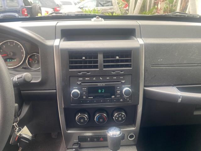 2010 Bright Silver Metallic /Dark slate gray Jeep Liberty Sport 4WD NO ACCIDENTS (1J4PN2GK2AW) with an 3.7L V6 Engine engine, Automatic transmission, located at 4701 North Dixie Hwy, Pompano Beach, FL, 33064, (954) 422-2889, 26.240938, -80.123474 - OUR WEBPAGE FLORIDACARS1.COM HAS OVER 100 PHOTOS AND FREE CARFAX LINK 2010 JEEP LIBERTY SPORT 4WD AMAZING FIND 32 SERVICE RECORDS VIN: 1J4PN2GK2AW182523 1 J 4 P N 2 G K 2 A W 1 8 2 5 2 3 4 DOOR WAGON/SPORT UTILITY 3.7L V6 F SOHC 12V GASOLINE 21 MPG REAR WHEEL DRIVE W/ 4X4 Features ABS Brakes Air Con - Photo#59