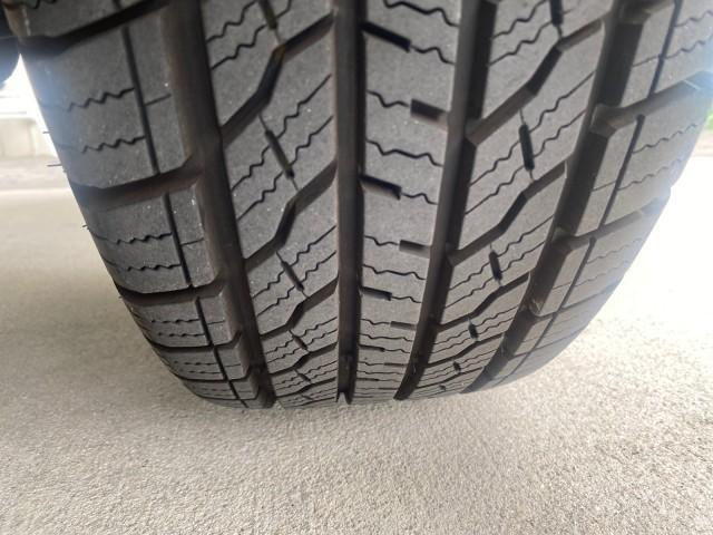 2010 Bright Silver Metallic /Dark slate gray Jeep Liberty Sport 4WD NO ACCIDENTS (1J4PN2GK2AW) with an 3.7L V6 Engine engine, Automatic transmission, located at 4701 North Dixie Hwy, Pompano Beach, FL, 33064, (954) 422-2889, 26.240938, -80.123474 - OUR WEBPAGE FLORIDACARS1.COM HAS OVER 100 PHOTOS AND FREE CARFAX LINK 2010 JEEP LIBERTY SPORT 4WD AMAZING FIND 32 SERVICE RECORDS VIN: 1J4PN2GK2AW182523 1 J 4 P N 2 G K 2 A W 1 8 2 5 2 3 4 DOOR WAGON/SPORT UTILITY 3.7L V6 F SOHC 12V GASOLINE 21 MPG REAR WHEEL DRIVE W/ 4X4 Features ABS Brakes Air Con - Photo#90