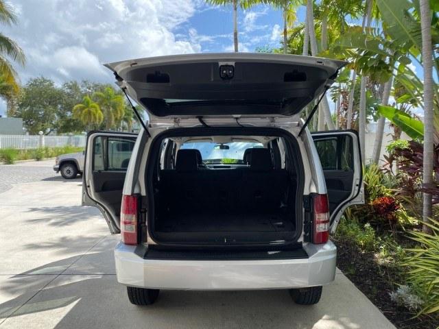 2010 Bright Silver Metallic /Dark slate gray Jeep Liberty Sport 4WD NO ACCIDENTS (1J4PN2GK2AW) with an 3.7L V6 Engine engine, Automatic transmission, located at 4701 North Dixie Hwy, Pompano Beach, FL, 33064, (954) 422-2889, 26.240938, -80.123474 - OUR WEBPAGE FLORIDACARS1.COM HAS OVER 100 PHOTOS AND FREE CARFAX LINK 2010 Jeep Liberty Sport 4 Door Wagon/Sport Utility 3.7L V6 F SOHC 12V Gasoline 21 MPG Rear Wheel Drive w/ 4X4 Features ABS Brakes Air Conditioning Alloy Wheels AM/FM Stereo Automatic Transmission Auxiliary Audio Input CD Audio Fou- Photo#15