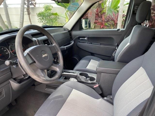 2010 Bright Silver Metallic /Dark slate gray Jeep Liberty Sport 4WD NO ACCIDENTS (1J4PN2GK2AW) with an 3.7L V6 Engine engine, Automatic transmission, located at 4701 North Dixie Hwy, Pompano Beach, FL, 33064, (954) 422-2889, 26.240938, -80.123474 - OUR WEBPAGE FLORIDACARS1.COM HAS OVER 100 PHOTOS AND FREE CARFAX LINK 2010 Jeep Liberty Sport 4 Door Wagon/Sport Utility 3.7L V6 F SOHC 12V Gasoline 21 MPG Rear Wheel Drive w/ 4X4 Features ABS Brakes Air Conditioning Alloy Wheels AM/FM Stereo Automatic Transmission Auxiliary Audio Input CD Audio Fou- Photo#47