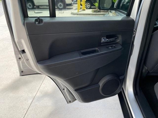 2010 Bright Silver Metallic /Dark slate gray Jeep Liberty Sport 4WD NO ACCIDENTS (1J4PN2GK2AW) with an 3.7L V6 Engine engine, Automatic transmission, located at 4701 North Dixie Hwy, Pompano Beach, FL, 33064, (954) 422-2889, 26.240938, -80.123474 - OUR WEBPAGE FLORIDACARS1.COM HAS OVER 100 PHOTOS AND FREE CARFAX LINK 2010 Jeep Liberty Sport 4 Door Wagon/Sport Utility 3.7L V6 F SOHC 12V Gasoline 21 MPG Rear Wheel Drive w/ 4X4 Features ABS Brakes Air Conditioning Alloy Wheels AM/FM Stereo Automatic Transmission Auxiliary Audio Input CD Audio Fou- Photo#78