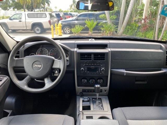 2010 Bright Silver Metallic /Dark slate gray Jeep Liberty Sport 4WD NO ACCIDENTS (1J4PN2GK2AW) with an 3.7L V6 Engine engine, Automatic transmission, located at 4701 North Dixie Hwy, Pompano Beach, FL, 33064, (954) 422-2889, 26.240938, -80.123474 - OUR WEBPAGE FLORIDACARS1.COM HAS OVER 100 PHOTOS AND FREE CARFAX LINK 2010 Jeep Liberty Sport 4 Door Wagon/Sport Utility 3.7L V6 F SOHC 12V Gasoline 21 MPG Rear Wheel Drive w/ 4X4 Features ABS Brakes Air Conditioning Alloy Wheels AM/FM Stereo Automatic Transmission Auxiliary Audio Input CD Audio Fou- Photo#86