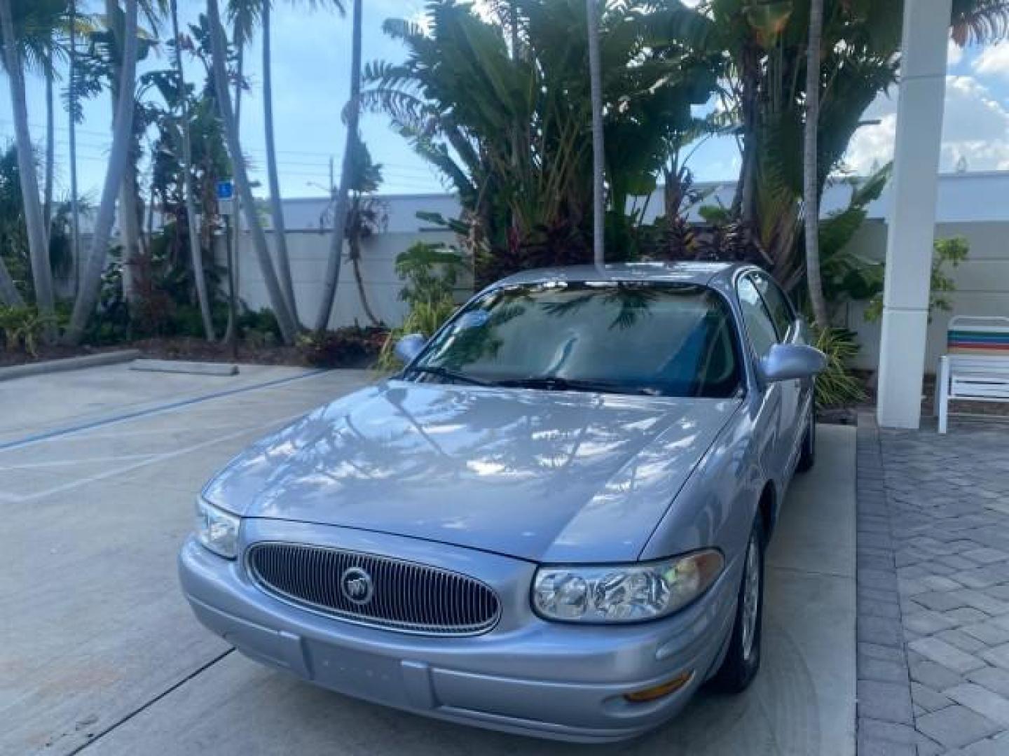 2005 Ming Blue Metallic /Gray Buick LeSabre LEATHER LOW MILES 62,243 (1G4HP54KX5U) with an 3.8L 3800 V6 SFI Engine engine, Automatic transmission, located at 4701 North Dixie Hwy, Pompano Beach, FL, 33064, (954) 422-2889, 26.240938, -80.123474 - OUR WEBPAGE FLORIDACARS1.COM HAS OVER 100 PHOTOS AND FREE CARFAX LINK 2005 BUICK LESABRE LEATHER LOADED RUNS LIKE NEW VIN: 1G4HP54KX5U177562 1 G 4 H P 5 4 K X 5 U 1 7 7 5 6 2 SEDAN 4 DR 3.8L V6 F OHV GASOLINE 29 MPG FRONT WHEEL DRIVE Features ABS Brakes Air Conditioning Alloy Wheels AM/FM Stereo Aut - Photo#3