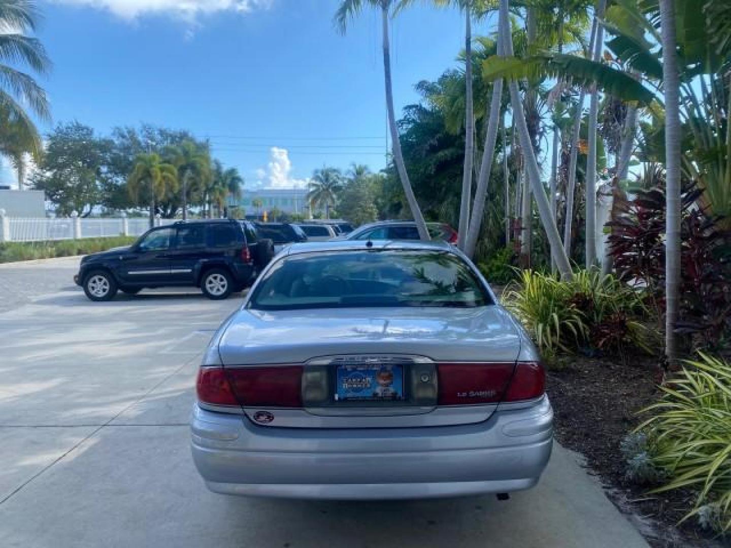 2005 Ming Blue Metallic /Gray Buick LeSabre LEATHER LOW MILES 62,243 (1G4HP54KX5U) with an 3.8L 3800 V6 SFI Engine engine, Automatic transmission, located at 4701 North Dixie Hwy, Pompano Beach, FL, 33064, (954) 422-2889, 26.240938, -80.123474 - OUR WEBPAGE FLORIDACARS1.COM HAS OVER 100 PHOTOS AND FREE CARFAX LINK 2005 BUICK LESABRE LEATHER LOADED RUNS LIKE NEW VIN: 1G4HP54KX5U177562 1 G 4 H P 5 4 K X 5 U 1 7 7 5 6 2 SEDAN 4 DR 3.8L V6 F OHV GASOLINE 29 MPG FRONT WHEEL DRIVE Features ABS Brakes Air Conditioning Alloy Wheels AM/FM Stereo Aut - Photo#6