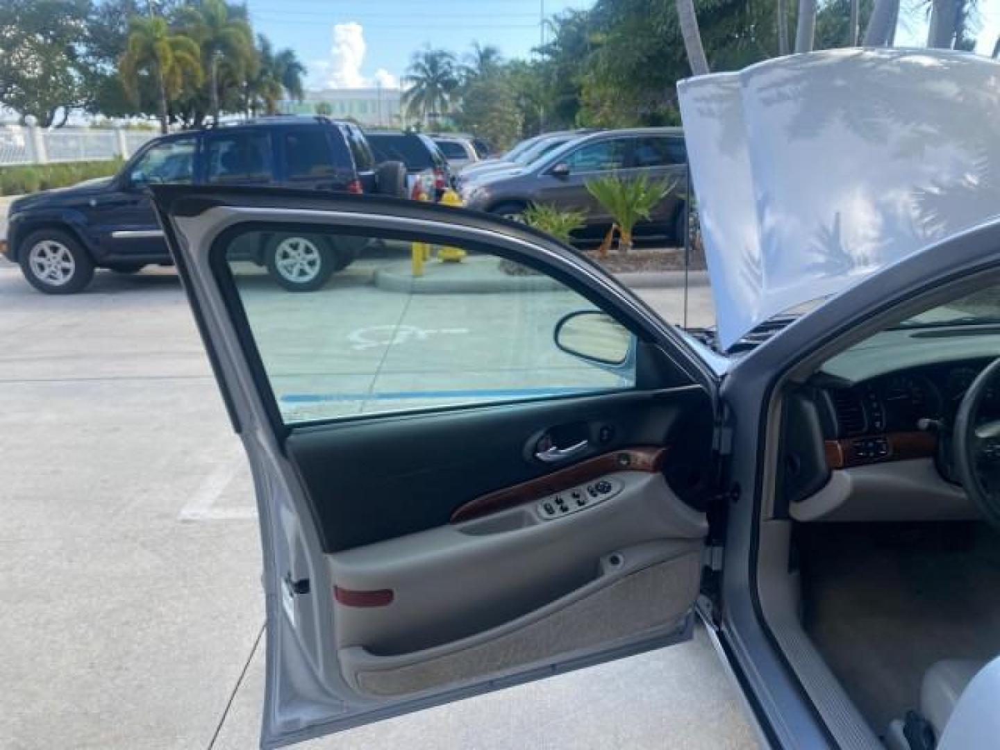 2005 Ming Blue Metallic /Gray Buick LeSabre LEATHER LOW MILES 62,243 (1G4HP54KX5U) with an 3.8L 3800 V6 SFI Engine engine, Automatic transmission, located at 4701 North Dixie Hwy, Pompano Beach, FL, 33064, (954) 422-2889, 26.240938, -80.123474 - OUR WEBPAGE FLORIDACARS1.COM HAS OVER 100 PHOTOS AND FREE CARFAX LINK 2005 BUICK LESABRE LEATHER LOADED RUNS LIKE NEW VIN: 1G4HP54KX5U177562 1 G 4 H P 5 4 K X 5 U 1 7 7 5 6 2 SEDAN 4 DR 3.8L V6 F OHV GASOLINE 29 MPG FRONT WHEEL DRIVE Features ABS Brakes Air Conditioning Alloy Wheels AM/FM Stereo Aut - Photo#9