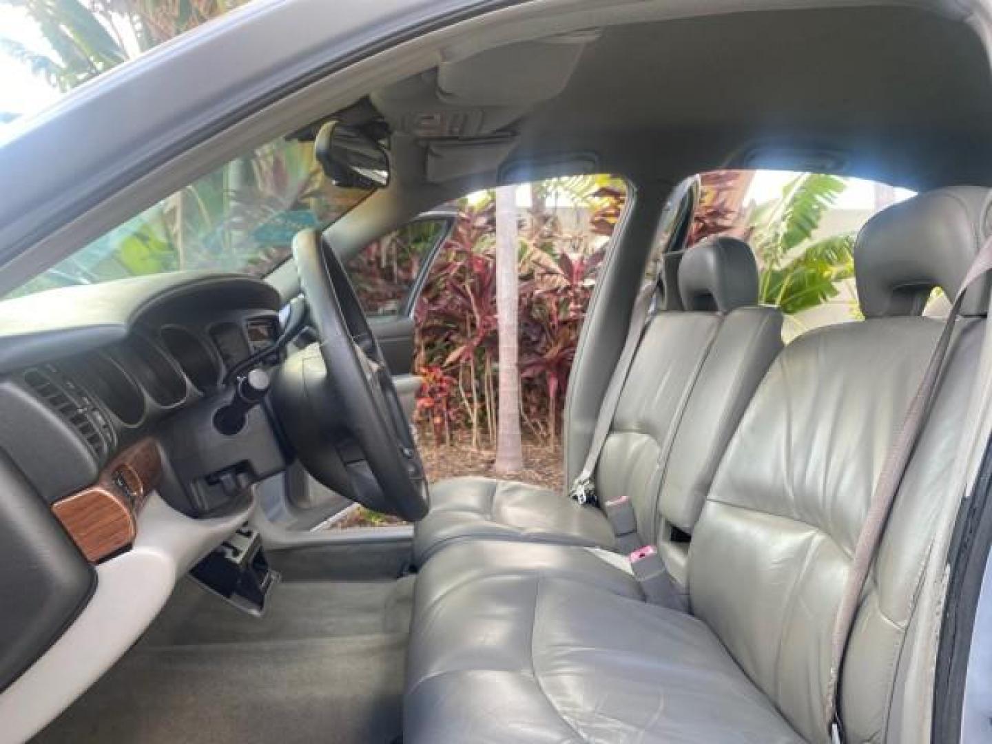 2005 Ming Blue Metallic /Gray Buick LeSabre LEATHER LOW MILES 62,243 (1G4HP54KX5U) with an 3.8L 3800 V6 SFI Engine engine, Automatic transmission, located at 4701 North Dixie Hwy, Pompano Beach, FL, 33064, (954) 422-2889, 26.240938, -80.123474 - OUR WEBPAGE FLORIDACARS1.COM HAS OVER 100 PHOTOS AND FREE CARFAX LINK 2005 BUICK LESABRE LEATHER LOADED RUNS LIKE NEW VIN: 1G4HP54KX5U177562 1 G 4 H P 5 4 K X 5 U 1 7 7 5 6 2 SEDAN 4 DR 3.8L V6 F OHV GASOLINE 29 MPG FRONT WHEEL DRIVE Features ABS Brakes Air Conditioning Alloy Wheels AM/FM Stereo Aut - Photo#10