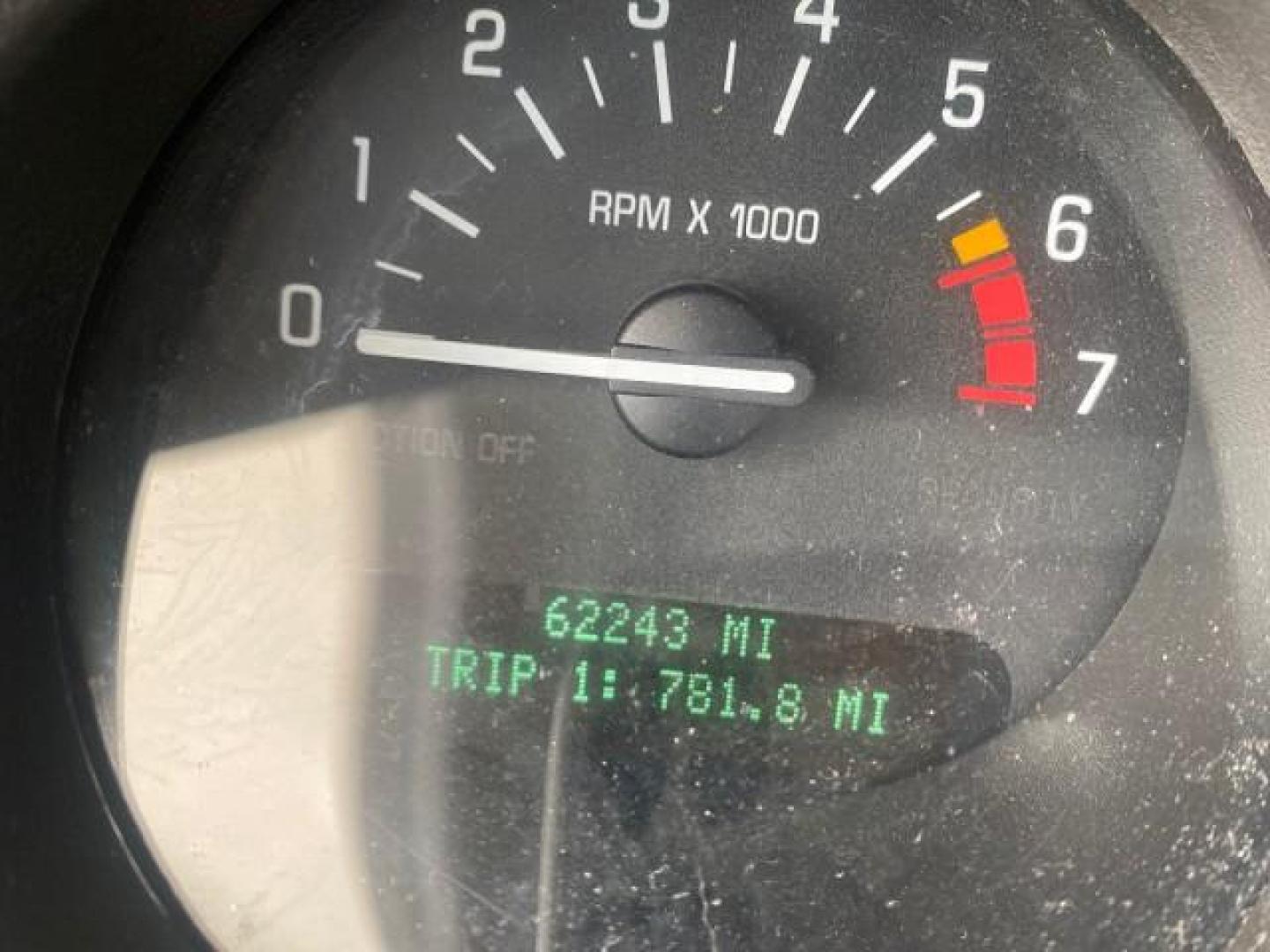 2005 Ming Blue Metallic /Gray Buick LeSabre LEATHER LOW MILES 62,243 (1G4HP54KX5U) with an 3.8L 3800 V6 SFI Engine engine, Automatic transmission, located at 4701 North Dixie Hwy, Pompano Beach, FL, 33064, (954) 422-2889, 26.240938, -80.123474 - OUR WEBPAGE FLORIDACARS1.COM HAS OVER 100 PHOTOS AND FREE CARFAX LINK 2005 BUICK LESABRE LEATHER LOADED RUNS LIKE NEW VIN: 1G4HP54KX5U177562 1 G 4 H P 5 4 K X 5 U 1 7 7 5 6 2 SEDAN 4 DR 3.8L V6 F OHV GASOLINE 29 MPG FRONT WHEEL DRIVE Features ABS Brakes Air Conditioning Alloy Wheels AM/FM Stereo Aut - Photo#18