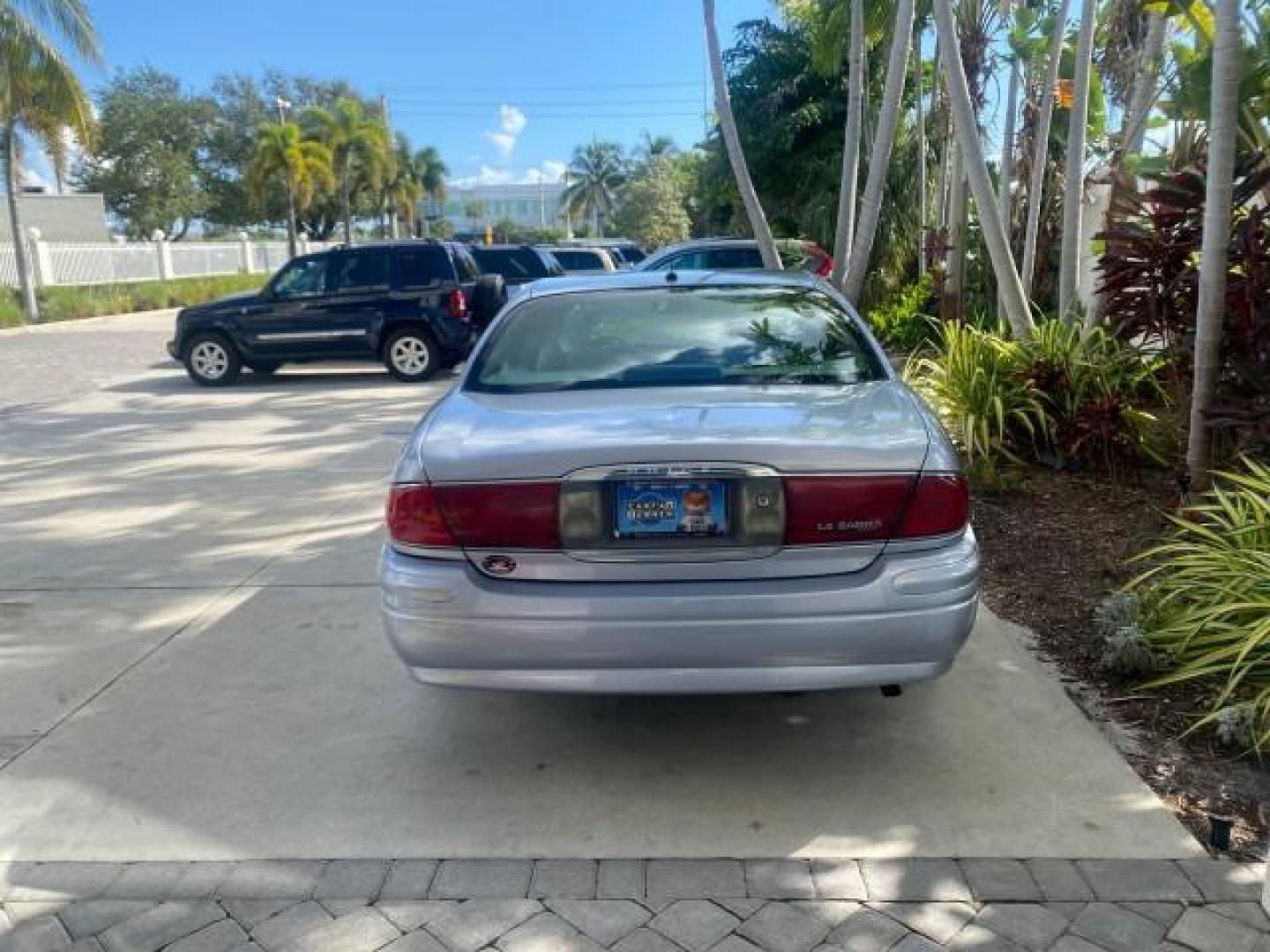 2005 Ming Blue Metallic /Gray Buick LeSabre LEATHER LOW MILES 62,243 (1G4HP54KX5U) with an 3.8L 3800 V6 SFI Engine engine, Automatic transmission, located at 4701 North Dixie Hwy, Pompano Beach, FL, 33064, (954) 422-2889, 26.240938, -80.123474 - OUR WEBPAGE FLORIDACARS1.COM HAS OVER 100 PHOTOS AND FREE CARFAX LINK 2005 BUICK LESABRE LEATHER LOADED RUNS LIKE NEW VIN: 1G4HP54KX5U177562 1 G 4 H P 5 4 K X 5 U 1 7 7 5 6 2 SEDAN 4 DR 3.8L V6 F OHV GASOLINE 29 MPG FRONT WHEEL DRIVE Features ABS Brakes Air Conditioning Alloy Wheels AM/FM Stereo Aut - Photo#35
