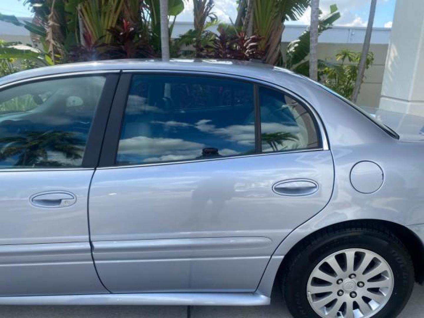 2005 Ming Blue Metallic /Gray Buick LeSabre LEATHER LOW MILES 62,243 (1G4HP54KX5U) with an 3.8L 3800 V6 SFI Engine engine, Automatic transmission, located at 4701 North Dixie Hwy, Pompano Beach, FL, 33064, (954) 422-2889, 26.240938, -80.123474 - OUR WEBPAGE FLORIDACARS1.COM HAS OVER 100 PHOTOS AND FREE CARFAX LINK 2005 BUICK LESABRE LEATHER LOADED RUNS LIKE NEW VIN: 1G4HP54KX5U177562 1 G 4 H P 5 4 K X 5 U 1 7 7 5 6 2 SEDAN 4 DR 3.8L V6 F OHV GASOLINE 29 MPG FRONT WHEEL DRIVE Features ABS Brakes Air Conditioning Alloy Wheels AM/FM Stereo Aut - Photo#72
