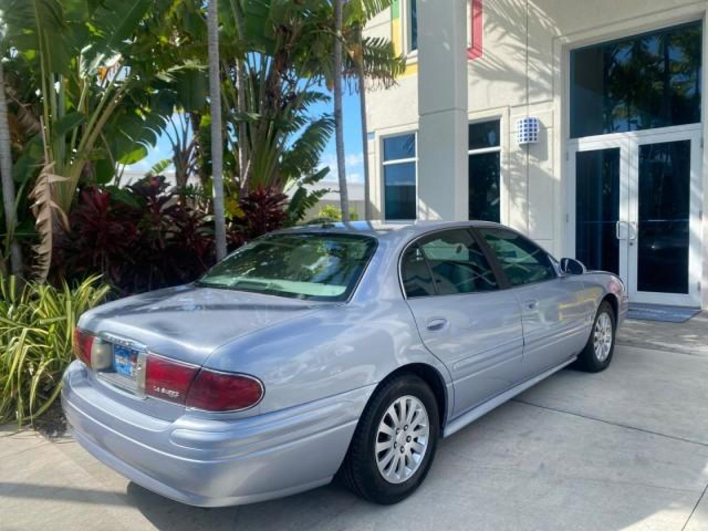 2005 Ming Blue Metallic /Gray Buick LeSabre LEATHER LOW MILES 62,243 (1G4HP54KX5U) with an 3.8L 3800 V6 SFI Engine engine, Automatic transmission, located at 4701 North Dixie Hwy, Pompano Beach, FL, 33064, (954) 422-2889, 26.240938, -80.123474 - OUR WEBPAGE FLORIDACARS1.COM HAS OVER 100 PHOTOS AND FREE CARFAX LINK 2005 BUICK LESABRE LEATHER LOADED RUNS LIKE NEW VIN: 1G4HP54KX5U177562 1 G 4 H P 5 4 K X 5 U 1 7 7 5 6 2 SEDAN 4 DR 3.8L V6 F OHV GASOLINE 29 MPG FRONT WHEEL DRIVE Features ABS Brakes Air Conditioning Alloy Wheels AM/FM Stereo Aut - Photo#93