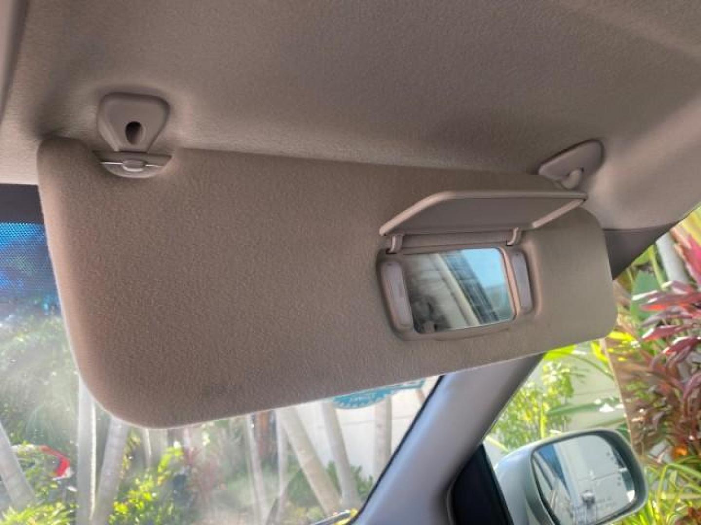 2007 Silver Shadow Pearl /Taupe Toyota Sienna XLE LTD 1 OWNER (5TDZK22C57S) with an 3.5L V6 Cylinder Engine engine, Automatic transmission, located at 4701 North Dixie Hwy, Pompano Beach, FL, 33064, (954) 422-2889, 26.240938, -80.123474 - OUR WEBPAGE FLORIDACARS1.COM HAS OVER 100 PHOTOS AND FREE CARFAX LINK 2007 TOYOTA SIENNA XLE 7-PASSENGER VIN: 5TDZK22C57S074901 5 T D Z K 2 2 C 5 7 S 0 7 4 9 0 1 VAN 3.5L V6 F DOHC 24V GASOLINE 26 MPG FRONT WHEEL DRIVE Features ABS Brakes Air Conditioning Alloy Wheels AM/FM Stereo Automatic Transmis - Photo#71