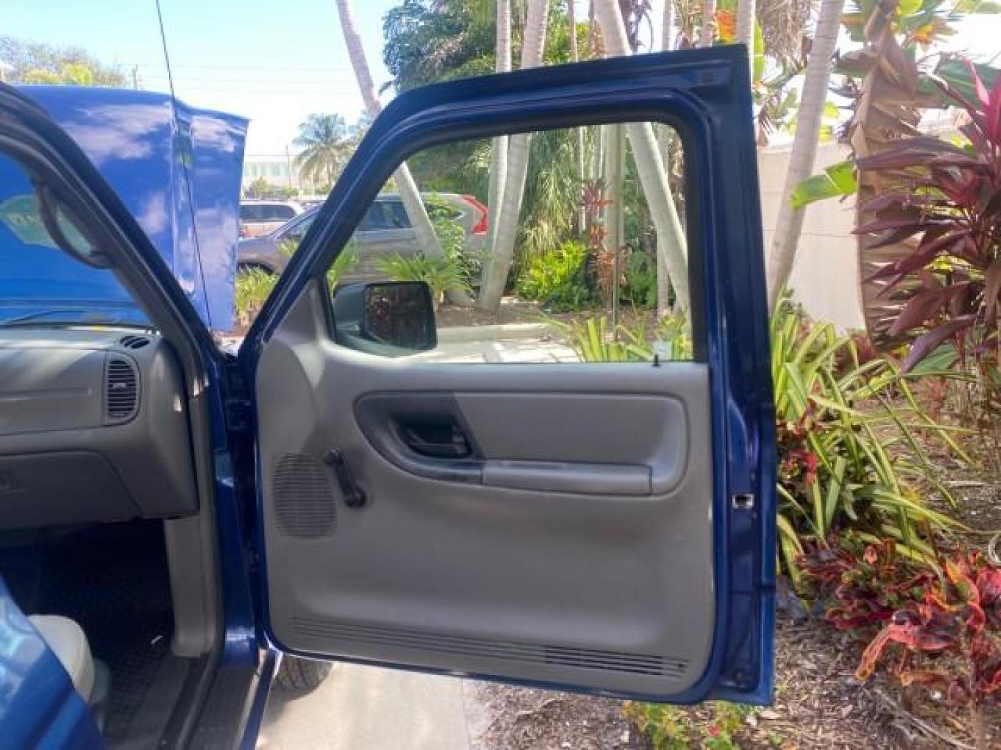 2011 Vista Blue Metallic /Medium Dark Flint Ford Ranger XL LOW MILES 22,154 1 OWNER (1FTKR1ADXBP) with an 2.3L DOHC 16-Valve I4 Engine engine, Automatic transmission, located at 4701 North Dixie Hwy, Pompano Beach, FL, 33064, (954) 422-2889, 26.240938, -80.123474 - OUR WEBPAGE FLORIDACARS1.COM HAS OVER 100 PHOTOS AND FREE CARFAX LINK 2011 FORD RANGER XL VIN: 1FTKR1ADXBPA41493 1 F T K R 1 A D X B P A 4 1 4 9 3 PICKUP 2.3L I4 F DOHC 16V GASOLINE 27 MPG REAR WHEEL DRIVE Features ABS Brakes Air Conditioning AM/FM Stereo Automatic Transmission Bed Liner Side Airbag - Photo#11