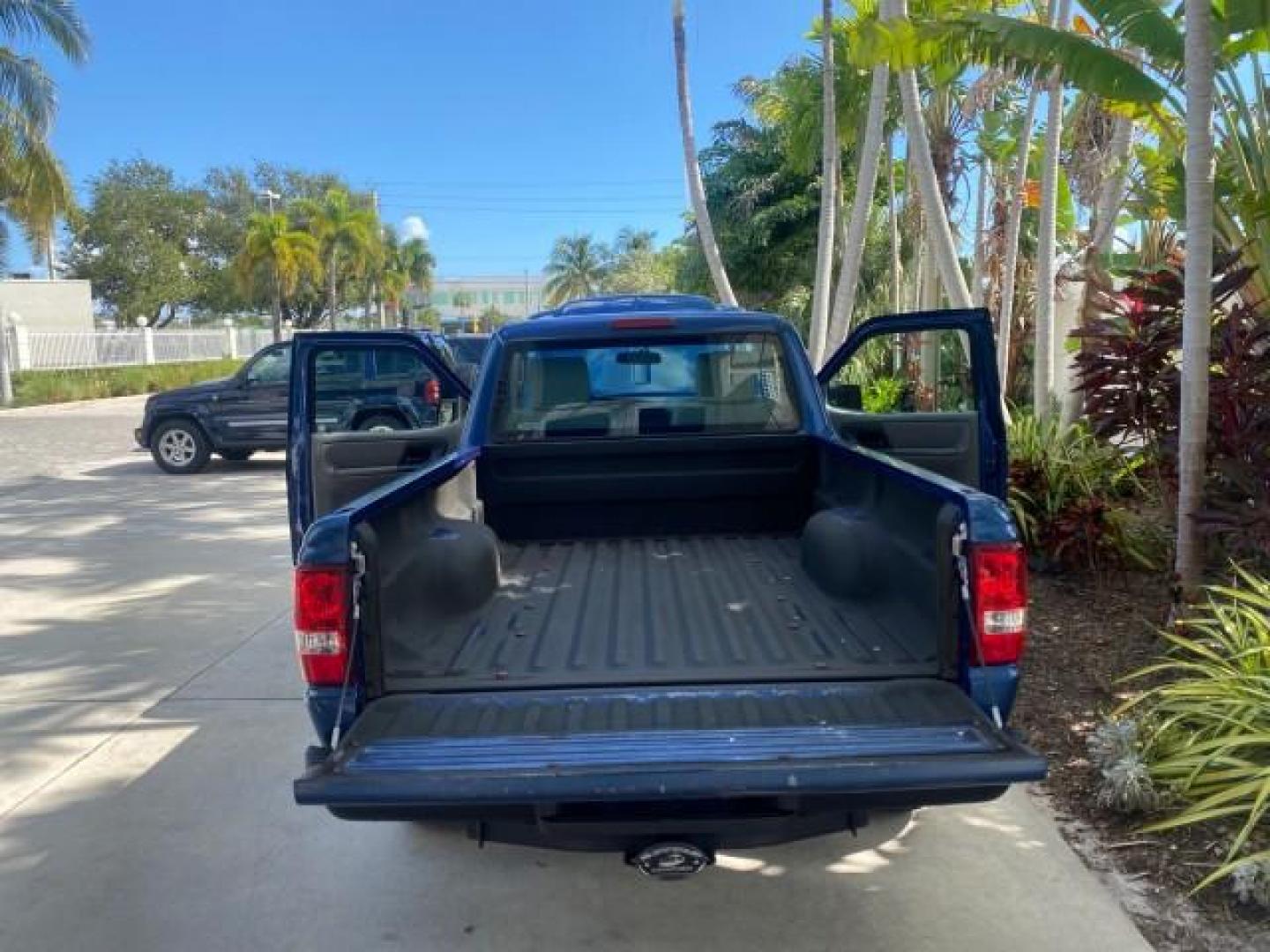 2011 Vista Blue Metallic /Medium Dark Flint Ford Ranger XL LOW MILES 22,154 1 OWNER (1FTKR1ADXBP) with an 2.3L DOHC 16-Valve I4 Engine engine, Automatic transmission, located at 4701 North Dixie Hwy, Pompano Beach, FL, 33064, (954) 422-2889, 26.240938, -80.123474 - OUR WEBPAGE FLORIDACARS1.COM HAS OVER 100 PHOTOS AND FREE CARFAX LINK 2011 FORD RANGER XL VIN: 1FTKR1ADXBPA41493 1 F T K R 1 A D X B P A 4 1 4 9 3 PICKUP 2.3L I4 F DOHC 16V GASOLINE 27 MPG REAR WHEEL DRIVE Features ABS Brakes Air Conditioning AM/FM Stereo Automatic Transmission Bed Liner Side Airbag - Photo#15