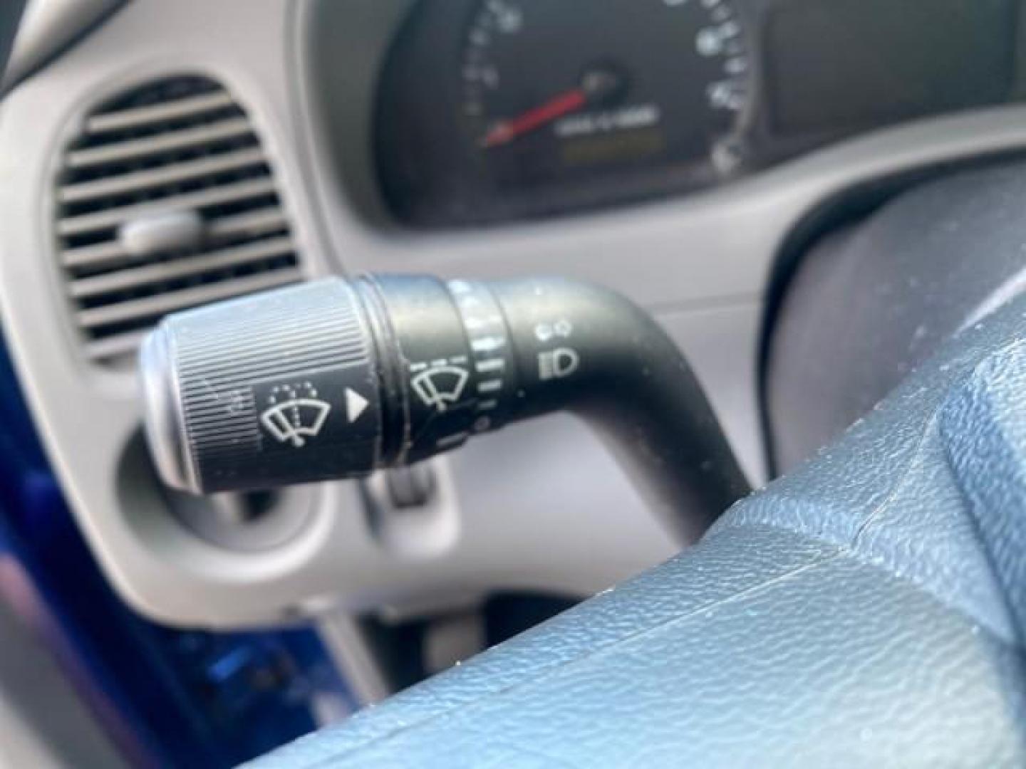 2011 Vista Blue Metallic /Medium Dark Flint Ford Ranger XL LOW MILES 22,154 1 OWNER (1FTKR1ADXBP) with an 2.3L DOHC 16-Valve I4 Engine engine, Automatic transmission, located at 4701 North Dixie Hwy, Pompano Beach, FL, 33064, (954) 422-2889, 26.240938, -80.123474 - OUR WEBPAGE FLORIDACARS1.COM HAS OVER 100 PHOTOS AND FREE CARFAX LINK 2011 FORD RANGER XL VIN: 1FTKR1ADXBPA41493 1 F T K R 1 A D X B P A 4 1 4 9 3 PICKUP 2.3L I4 F DOHC 16V GASOLINE 27 MPG REAR WHEEL DRIVE Features ABS Brakes Air Conditioning AM/FM Stereo Automatic Transmission Bed Liner Side Airbag - Photo#54