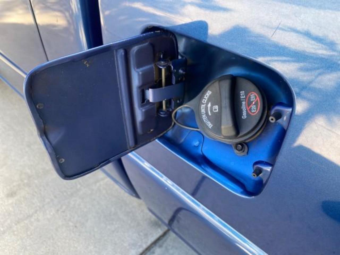 2011 Vista Blue Metallic /Medium Dark Flint Ford Ranger XL LOW MILES 22,154 1 OWNER (1FTKR1ADXBP) with an 2.3L DOHC 16-Valve I4 Engine engine, Automatic transmission, located at 4701 North Dixie Hwy, Pompano Beach, FL, 33064, (954) 422-2889, 26.240938, -80.123474 - OUR WEBPAGE FLORIDACARS1.COM HAS OVER 100 PHOTOS AND FREE CARFAX LINK 2011 FORD RANGER XL VIN: 1FTKR1ADXBPA41493 1 F T K R 1 A D X B P A 4 1 4 9 3 PICKUP 2.3L I4 F DOHC 16V GASOLINE 27 MPG REAR WHEEL DRIVE Features ABS Brakes Air Conditioning AM/FM Stereo Automatic Transmission Bed Liner Side Airbag - Photo#83