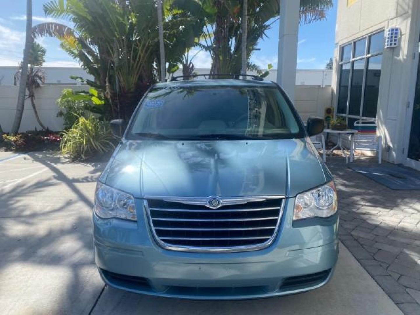 2010 Clearwater Blue Pearl /Medium pebble beige/cream Chrysler Town and Country LXI LOW MILES 77705 FL (2A4RR4DE6AR) with an 3.3L OHV SMPI V6 Engine engine, Automatic transmission, located at 4701 North Dixie Hwy, Pompano Beach, FL, 33064, (954) 422-2889, 26.240938, -80.123474 - OUR WEBPAGE FLORIDACARS1.COM HAS OVER 100 PHOTOS AND FREE CARFAX LINK 2010 CHRYSLER TOWN AND COUNTRY LXI VIN: 2A4RR4DE6AR116900 2 A 4 R R 4 D E 6 A R 1 1 6 9 0 0 VAN 3.3L V6 F OHV 12V GASOLINE 24 MPG FRONT WHEEL DRIVE Features ABS Brakes Air Conditioning AM/FM Stereo Automatic Transmission Auxiliary - Photo#2