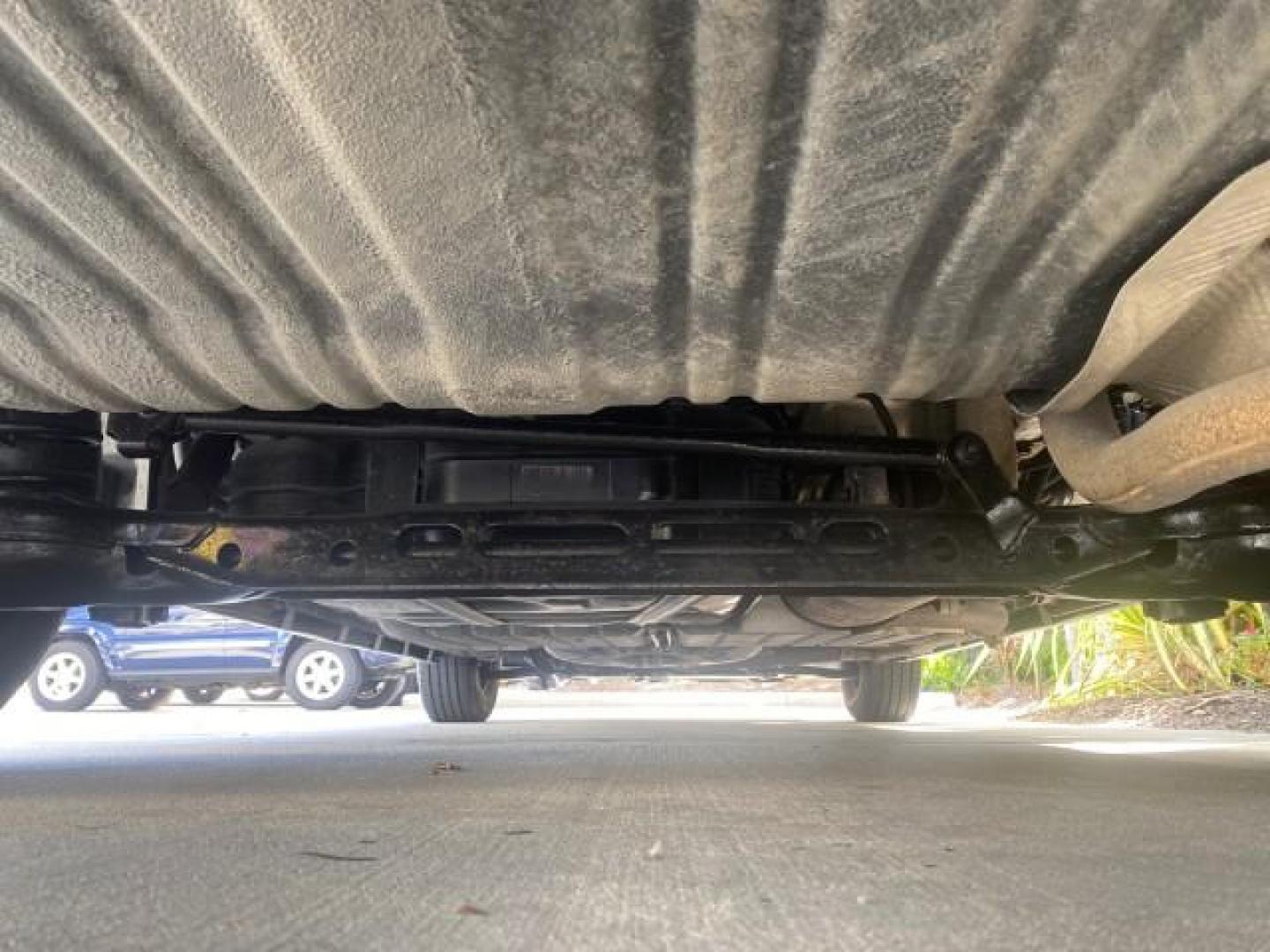 2010 Clearwater Blue Pearl /Medium pebble beige/cream Chrysler Town and Country LXI LOW MILES 77705 FL (2A4RR4DE6AR) with an 3.3L OHV SMPI V6 Engine engine, Automatic transmission, located at 4701 North Dixie Hwy, Pompano Beach, FL, 33064, (954) 422-2889, 26.240938, -80.123474 - OUR WEBPAGE FLORIDACARS1.COM HAS OVER 100 PHOTOS AND FREE CARFAX LINK 2010 CHRYSLER TOWN AND COUNTRY LXI VIN: 2A4RR4DE6AR116900 2 A 4 R R 4 D E 6 A R 1 1 6 9 0 0 VAN 3.3L V6 F OHV 12V GASOLINE 24 MPG FRONT WHEEL DRIVE Features ABS Brakes Air Conditioning AM/FM Stereo Automatic Transmission Auxiliary - Photo#22