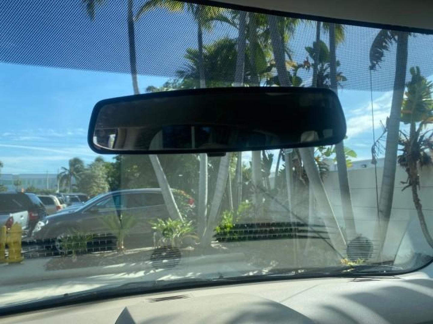 2010 Clearwater Blue Pearl /Medium pebble beige/cream Chrysler Town and Country LXI LOW MILES 77705 FL (2A4RR4DE6AR) with an 3.3L OHV SMPI V6 Engine engine, Automatic transmission, located at 4701 North Dixie Hwy, Pompano Beach, FL, 33064, (954) 422-2889, 26.240938, -80.123474 - OUR WEBPAGE FLORIDACARS1.COM HAS OVER 100 PHOTOS AND FREE CARFAX LINK 2010 CHRYSLER TOWN AND COUNTRY LXI VIN: 2A4RR4DE6AR116900 2 A 4 R R 4 D E 6 A R 1 1 6 9 0 0 VAN 3.3L V6 F OHV 12V GASOLINE 24 MPG FRONT WHEEL DRIVE Features ABS Brakes Air Conditioning AM/FM Stereo Automatic Transmission Auxiliary - Photo#63