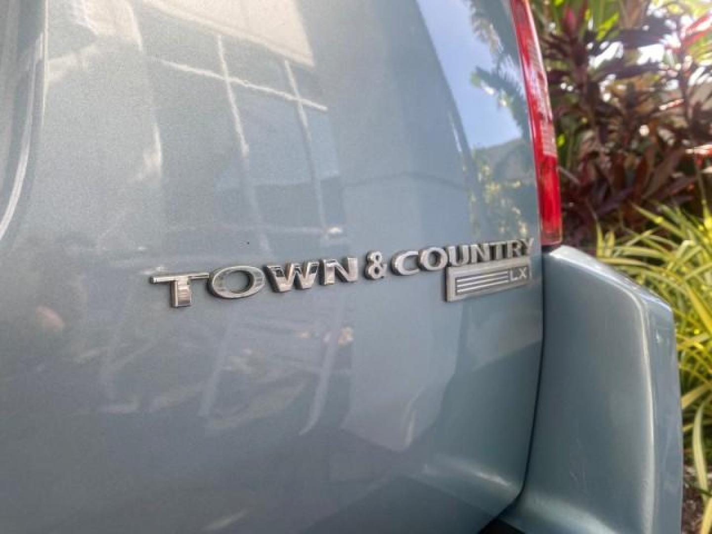 2010 Clearwater Blue Pearl /Medium pebble beige/cream Chrysler Town and Country LXI LOW MILES 77705 FL (2A4RR4DE6AR) with an 3.3L OHV SMPI V6 Engine engine, Automatic transmission, located at 4701 North Dixie Hwy, Pompano Beach, FL, 33064, (954) 422-2889, 26.240938, -80.123474 - OUR WEBPAGE FLORIDACARS1.COM HAS OVER 100 PHOTOS AND FREE CARFAX LINK 2010 CHRYSLER TOWN AND COUNTRY LXI VIN: 2A4RR4DE6AR116900 2 A 4 R R 4 D E 6 A R 1 1 6 9 0 0 VAN 3.3L V6 F OHV 12V GASOLINE 24 MPG FRONT WHEEL DRIVE Features ABS Brakes Air Conditioning AM/FM Stereo Automatic Transmission Auxiliary - Photo#94