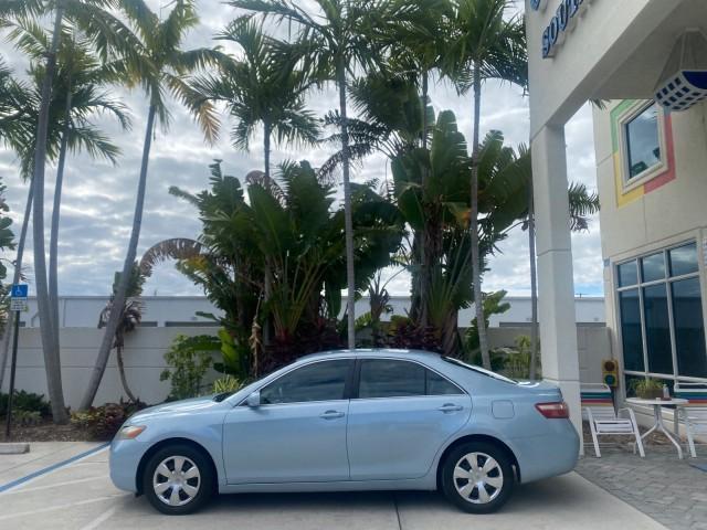 2008 Sky Blue Pearl /Ash Toyota Camry LE LOW MILES 63,391 1 OWNER (4T1BE46K38U) with an 2.4L DOHC MPFI VVT-i 16-Valve 4-Cyl Engine engine, Automatic transmission, located at 4701 North Dixie Hwy, Pompano Beach, FL, 33064, (954) 422-2889, 26.240938, -80.123474 - OUR WEBPAGE FLORIDACARS1.COM HAS OVER 100 PHOTOS AND FREE CARFAX LINK 2008 TOYOTA CAMRY LE VERY DEPENDABLE CAR WITH LOW MAINTENACE VIN: 4T1BE46K38U780019 4 T 1 B E 4 6 K 3 8 U 7 8 0 0 1 9 SEDAN 4 DR 2.4L I4 F DOHC 16V GASOLINE 31 MPG FRONT WHEEL DRIVE Features ABS Brakes Air Conditioning AM/FM Stere - Photo#4