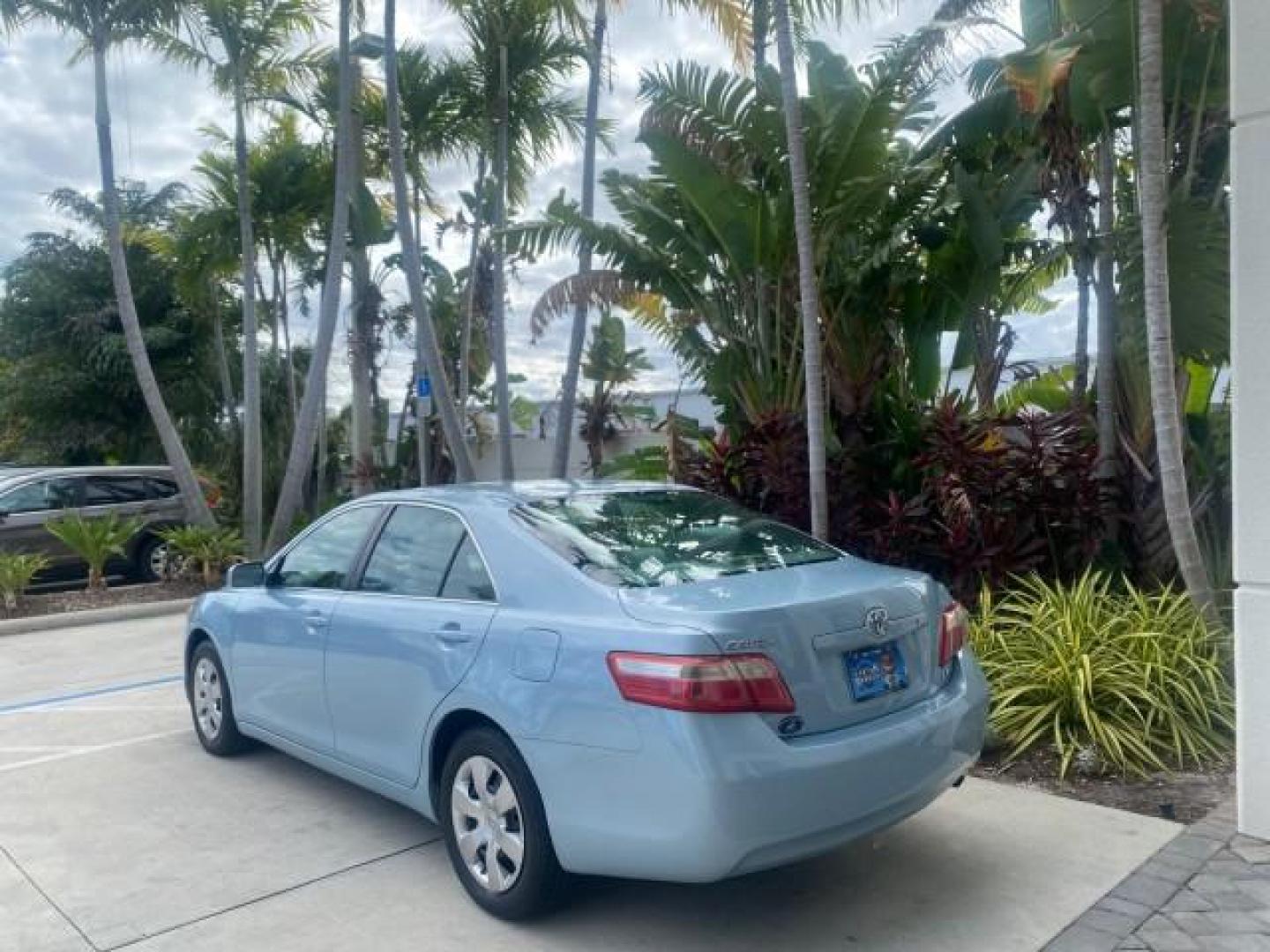 2008 Sky Blue Pearl /Ash Toyota Camry LE LOW MILES 63,391 1 OWNER (4T1BE46K38U) with an 2.4L DOHC MPFI VVT-i 16-Valve 4-Cyl Engine engine, Automatic transmission, located at 4701 North Dixie Hwy, Pompano Beach, FL, 33064, (954) 422-2889, 26.240938, -80.123474 - OUR WEBPAGE FLORIDACARS1.COM HAS OVER 100 PHOTOS AND FREE CARFAX LINK 2008 TOYOTA CAMRY LE VERY DEPENDABLE CAR WITH LOW MAINTENACE VIN: 4T1BE46K38U780019 4 T 1 B E 4 6 K 3 8 U 7 8 0 0 1 9 SEDAN 4 DR 2.4L I4 F DOHC 16V GASOLINE 31 MPG FRONT WHEEL DRIVE Features ABS Brakes Air Conditioning AM/FM Stere - Photo#5