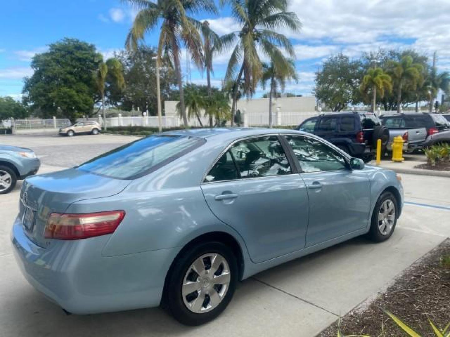 2008 Sky Blue Pearl /Ash Toyota Camry LE LOW MILES 63,391 1 OWNER (4T1BE46K38U) with an 2.4L DOHC MPFI VVT-i 16-Valve 4-Cyl Engine engine, Automatic transmission, located at 4701 North Dixie Hwy, Pompano Beach, FL, 33064, (954) 422-2889, 26.240938, -80.123474 - OUR WEBPAGE FLORIDACARS1.COM HAS OVER 100 PHOTOS AND FREE CARFAX LINK 2008 TOYOTA CAMRY LE VERY DEPENDABLE CAR WITH LOW MAINTENACE VIN: 4T1BE46K38U780019 4 T 1 B E 4 6 K 3 8 U 7 8 0 0 1 9 SEDAN 4 DR 2.4L I4 F DOHC 16V GASOLINE 31 MPG FRONT WHEEL DRIVE Features ABS Brakes Air Conditioning AM/FM Stere - Photo#7