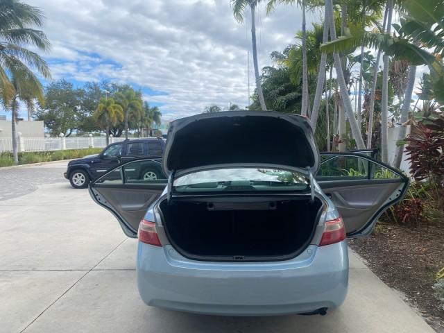2008 Sky Blue Pearl /Ash Toyota Camry LE LOW MILES 63,391 1 OWNER (4T1BE46K38U) with an 2.4L DOHC MPFI VVT-i 16-Valve 4-Cyl Engine engine, Automatic transmission, located at 4701 North Dixie Hwy, Pompano Beach, FL, 33064, (954) 422-2889, 26.240938, -80.123474 - OUR WEBPAGE FLORIDACARS1.COM HAS OVER 100 PHOTOS AND FREE CARFAX LINK 2008 TOYOTA CAMRY LE VERY DEPENDABLE CAR WITH LOW MAINTENACE VIN: 4T1BE46K38U780019 4 T 1 B E 4 6 K 3 8 U 7 8 0 0 1 9 SEDAN 4 DR 2.4L I4 F DOHC 16V GASOLINE 31 MPG FRONT WHEEL DRIVE Features ABS Brakes Air Conditioning AM/FM Stere - Photo#15