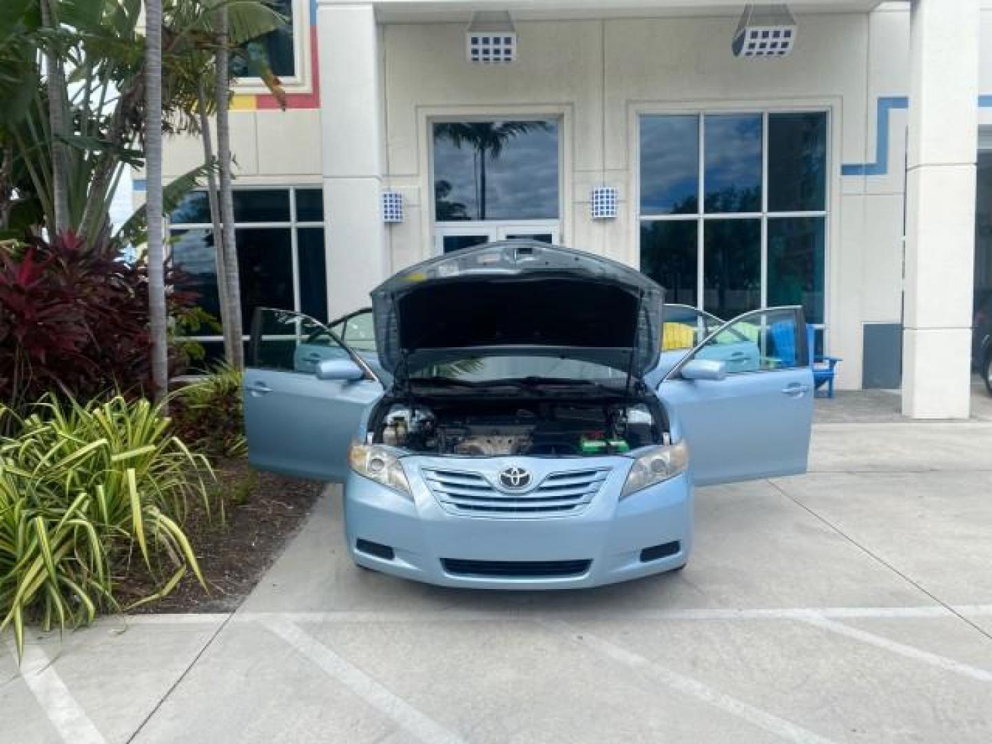 2008 Sky Blue Pearl /Ash Toyota Camry LE LOW MILES 63,391 1 OWNER (4T1BE46K38U) with an 2.4L DOHC MPFI VVT-i 16-Valve 4-Cyl Engine engine, Automatic transmission, located at 4701 North Dixie Hwy, Pompano Beach, FL, 33064, (954) 422-2889, 26.240938, -80.123474 - OUR WEBPAGE FLORIDACARS1.COM HAS OVER 100 PHOTOS AND FREE CARFAX LINK 2008 TOYOTA CAMRY LE VERY DEPENDABLE CAR WITH LOW MAINTENACE VIN: 4T1BE46K38U780019 4 T 1 B E 4 6 K 3 8 U 7 8 0 0 1 9 SEDAN 4 DR 2.4L I4 F DOHC 16V GASOLINE 31 MPG FRONT WHEEL DRIVE Features ABS Brakes Air Conditioning AM/FM Stere - Photo#16