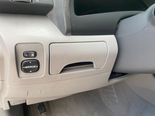 2008 Sky Blue Pearl /Ash Toyota Camry LE LOW MILES 63,391 1 OWNER (4T1BE46K38U) with an 2.4L DOHC MPFI VVT-i 16-Valve 4-Cyl Engine engine, Automatic transmission, located at 4701 North Dixie Hwy, Pompano Beach, FL, 33064, (954) 422-2889, 26.240938, -80.123474 - OUR WEBPAGE FLORIDACARS1.COM HAS OVER 100 PHOTOS AND FREE CARFAX LINK 2008 TOYOTA CAMRY LE VERY DEPENDABLE CAR WITH LOW MAINTENACE VIN: 4T1BE46K38U780019 4 T 1 B E 4 6 K 3 8 U 7 8 0 0 1 9 SEDAN 4 DR 2.4L I4 F DOHC 16V GASOLINE 31 MPG FRONT WHEEL DRIVE Features ABS Brakes Air Conditioning AM/FM Stere - Photo#53