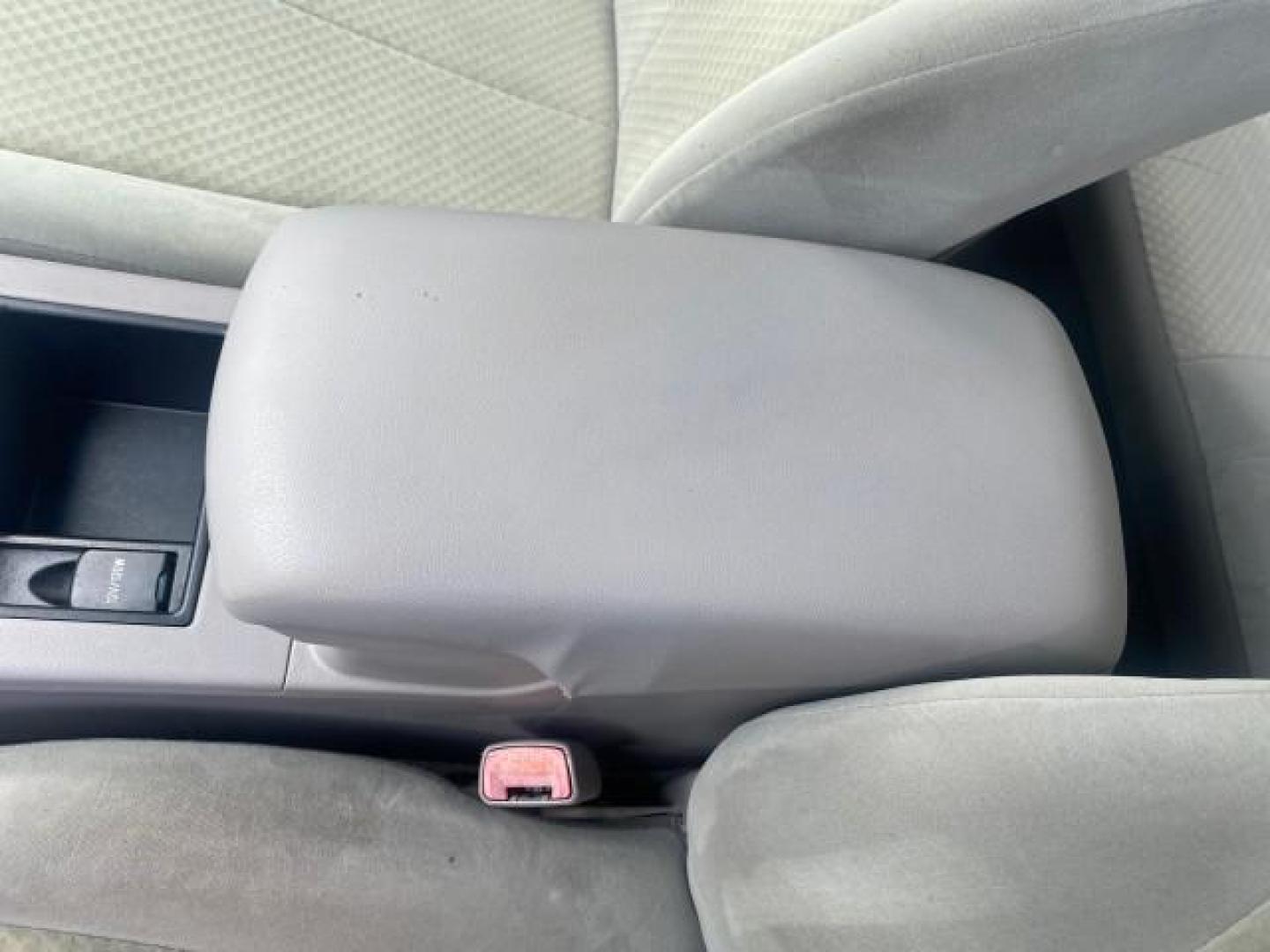 2008 Sky Blue Pearl /Ash Toyota Camry LE LOW MILES 63,391 1 OWNER (4T1BE46K38U) with an 2.4L DOHC MPFI VVT-i 16-Valve 4-Cyl Engine engine, Automatic transmission, located at 4701 North Dixie Hwy, Pompano Beach, FL, 33064, (954) 422-2889, 26.240938, -80.123474 - OUR WEBPAGE FLORIDACARS1.COM HAS OVER 100 PHOTOS AND FREE CARFAX LINK 2008 TOYOTA CAMRY LE VERY DEPENDABLE CAR WITH LOW MAINTENACE VIN: 4T1BE46K38U780019 4 T 1 B E 4 6 K 3 8 U 7 8 0 0 1 9 SEDAN 4 DR 2.4L I4 F DOHC 16V GASOLINE 31 MPG FRONT WHEEL DRIVE Features ABS Brakes Air Conditioning AM/FM Stere - Photo#61