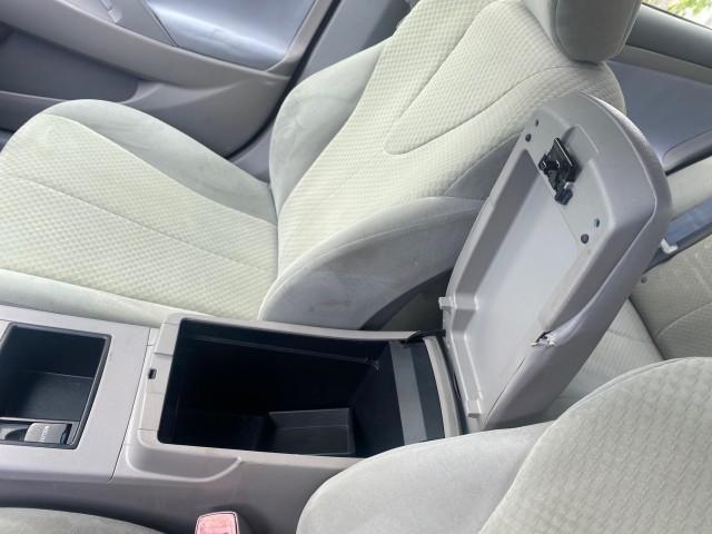 2008 Sky Blue Pearl /Ash Toyota Camry LE LOW MILES 63,391 1 OWNER (4T1BE46K38U) with an 2.4L DOHC MPFI VVT-i 16-Valve 4-Cyl Engine engine, Automatic transmission, located at 4701 North Dixie Hwy, Pompano Beach, FL, 33064, (954) 422-2889, 26.240938, -80.123474 - OUR WEBPAGE FLORIDACARS1.COM HAS OVER 100 PHOTOS AND FREE CARFAX LINK 2008 TOYOTA CAMRY LE VERY DEPENDABLE CAR WITH LOW MAINTENACE VIN: 4T1BE46K38U780019 4 T 1 B E 4 6 K 3 8 U 7 8 0 0 1 9 SEDAN 4 DR 2.4L I4 F DOHC 16V GASOLINE 31 MPG FRONT WHEEL DRIVE Features ABS Brakes Air Conditioning AM/FM Stere - Photo#62