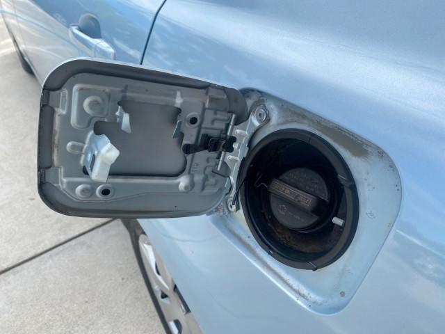 2008 Sky Blue Pearl /Ash Toyota Camry LE LOW MILES 63,391 1 OWNER (4T1BE46K38U) with an 2.4L DOHC MPFI VVT-i 16-Valve 4-Cyl Engine engine, Automatic transmission, located at 4701 North Dixie Hwy, Pompano Beach, FL, 33064, (954) 422-2889, 26.240938, -80.123474 - OUR WEBPAGE FLORIDACARS1.COM HAS OVER 100 PHOTOS AND FREE CARFAX LINK 2008 TOYOTA CAMRY LE VERY DEPENDABLE CAR WITH LOW MAINTENACE VIN: 4T1BE46K38U780019 4 T 1 B E 4 6 K 3 8 U 7 8 0 0 1 9 SEDAN 4 DR 2.4L I4 F DOHC 16V GASOLINE 31 MPG FRONT WHEEL DRIVE Features ABS Brakes Air Conditioning AM/FM Stere - Photo#86