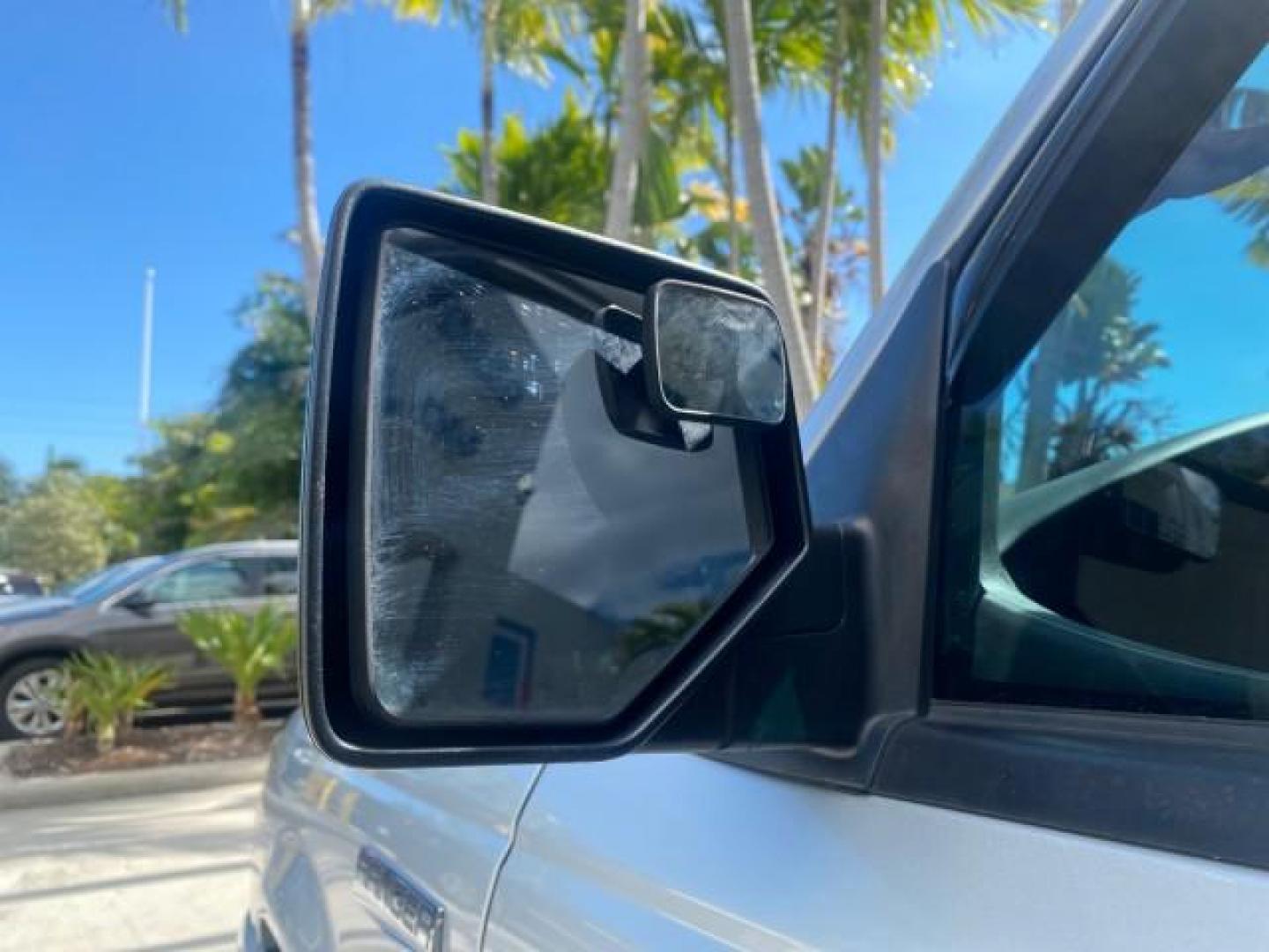 2011 Silver Metallic /Medium Dark Flint Ford Ranger XLT LOW MILES 69,782 4WD (1FTLR4FEXBP) with an 4.0L SOHC V6 Engine engine, Automatic transmission, located at 4701 North Dixie Hwy, Pompano Beach, FL, 33064, (954) 422-2889, 26.240938, -80.123474 - OUR WEBPAGE FLORIDACARS1.COM HAS OVER 100 PHOTOS AND FREE CARFAX LINK 2011 FORD RANGER XLT 4 DOOR 4 WHEEL DRIVE LEER CAMPER TOP FIBER GLASS ICE COLD A/C VIN: 1FTLR4FEXBPA23552 1 F T L R 4 F E X B P A 2 3 5 5 2 4 DOOR EXTENDED CAB PICKUP 4.0L V6 F SOHC 16V GASOLINE 19 MPG REAR WHEEL DRIVE W/ 4X4 Feat - Photo#41