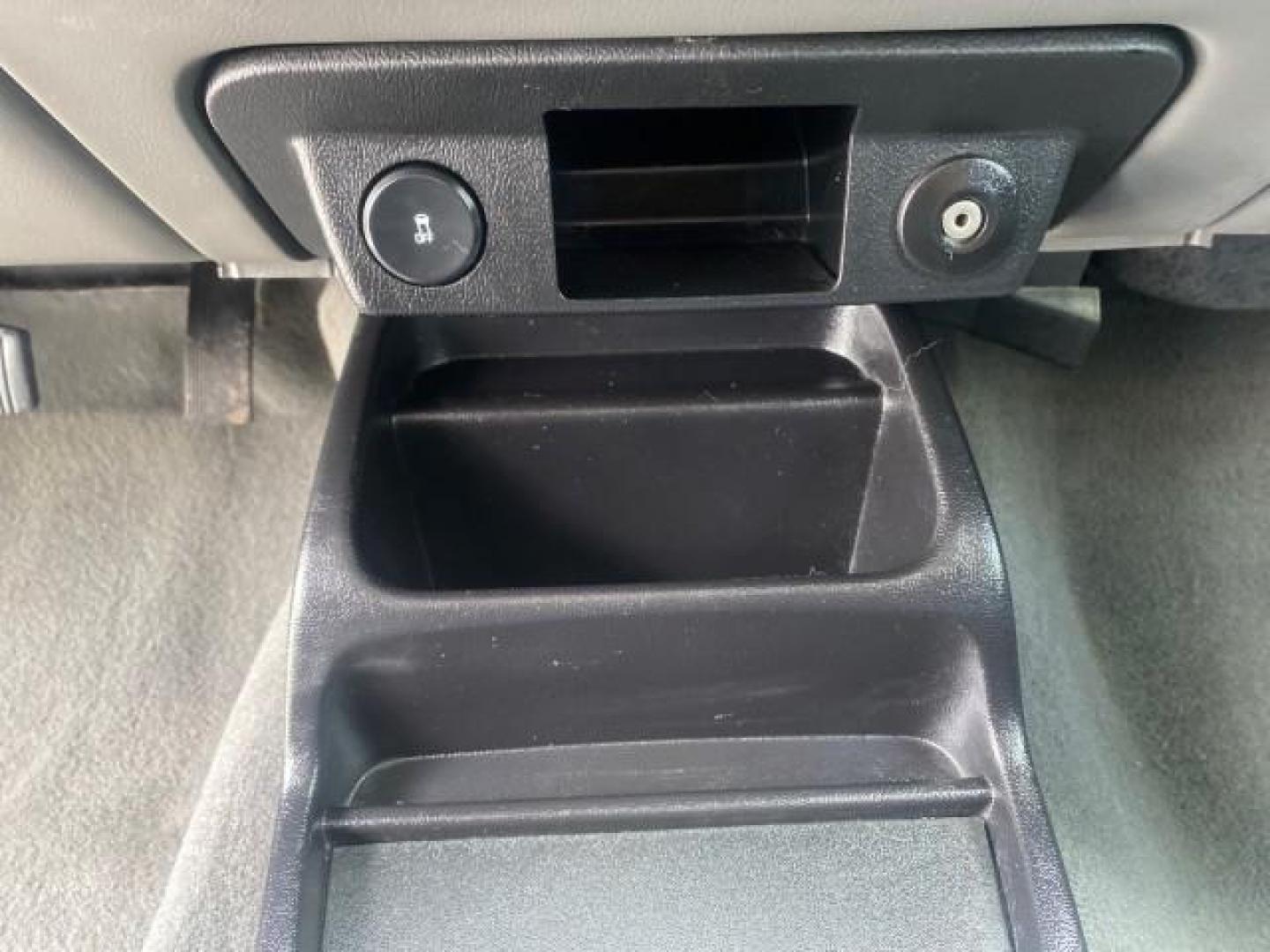 2011 Silver Metallic /Medium Dark Flint Ford Ranger XLT LOW MILES 69,782 4WD (1FTLR4FEXBP) with an 4.0L SOHC V6 Engine engine, Automatic transmission, located at 4701 North Dixie Hwy, Pompano Beach, FL, 33064, (954) 422-2889, 26.240938, -80.123474 - OUR WEBPAGE FLORIDACARS1.COM HAS OVER 100 PHOTOS AND FREE CARFAX LINK 2011 FORD RANGER XLT 4 DOOR 4 WHEEL DRIVE LEER CAMPER TOP FIBER GLASS ICE COLD A/C VIN: 1FTLR4FEXBPA23552 1 F T L R 4 F E X B P A 2 3 5 5 2 4 DOOR EXTENDED CAB PICKUP 4.0L V6 F SOHC 16V GASOLINE 19 MPG REAR WHEEL DRIVE W/ 4X4 Feat - Photo#66