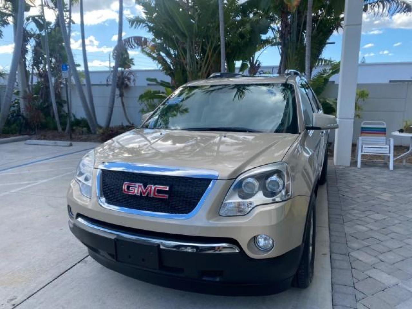 2009 Gold Mist Metallic /Light Titanium GMC Acadia SLT2 LOW MILES LEATHER SUV (1GKER33D89J) with an 3.6L SIDI V6 Engine engine, Automatic transmission, located at 4701 North Dixie Hwy, Pompano Beach, FL, 33064, (954) 422-2889, 26.240938, -80.123474 - OUR WEBPAGE FLORIDACARS1.COM HAS OVER 100 PHOTOS AND FREE CARFAX LINK 2009 GMC ACADIA SLT-2 LEATHER 3RD ROW SUNROOF LOW MILES VIN: 1GKER33D89J136397 1 G K E R 3 3 D 8 9 J 1 3 6 3 9 7 4 DOOR WAGON/SPORT UTILITY 3.6L V6 F DOHC 24V GASOLINE 24 MPG FRONT WHEEL DRIVE Features ABS Brakes Air Conditioning - Photo#3