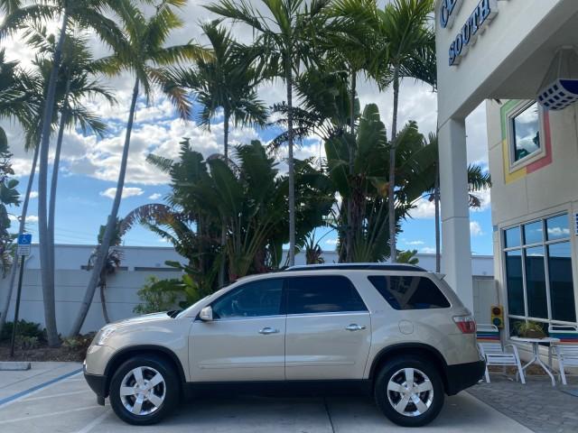 2009 Gold Mist Metallic /Light Titanium GMC Acadia SLT2 LOW MILES LEATHER (1GKER33D89J) with an 3.6L SIDI V6 Engine engine, Automatic transmission, located at 4701 North Dixie Hwy, Pompano Beach, FL, 33064, (954) 422-2889, 26.240938, -80.123474 - OUR WEBPAGE FLORIDACARS1.COM HAS OVER 100 PHOTOS AND FREE CARFAX LINK 2009 GMC ACADIA SLT-2 LEATHER 3RD ROW SUNROOF LOW MILES VIN: 1GKER33D89J136397 1 G K E R 3 3 D 8 9 J 1 3 6 3 9 7 4 DOOR WAGON/SPORT UTILITY 3.6L V6 F DOHC 24V GASOLINE 24 MPG FRONT WHEEL DRIVE Features ABS Brakes Air Conditioning - Photo#4