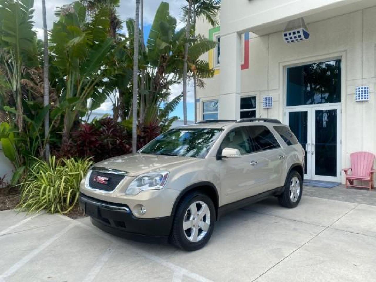 2009 Gold Mist Metallic /Light Titanium GMC Acadia SLT2 LOW MILES LEATHER SUV (1GKER33D89J) with an 3.6L SIDI V6 Engine engine, Automatic transmission, located at 4701 North Dixie Hwy, Pompano Beach, FL, 33064, (954) 422-2889, 26.240938, -80.123474 - OUR WEBPAGE FLORIDACARS1.COM HAS OVER 100 PHOTOS AND FREE CARFAX LINK 2009 GMC ACADIA SLT-2 LEATHER 3RD ROW SUNROOF LOW MILES VIN: 1GKER33D89J136397 1 G K E R 3 3 D 8 9 J 1 3 6 3 9 7 4 DOOR WAGON/SPORT UTILITY 3.6L V6 F DOHC 24V GASOLINE 24 MPG FRONT WHEEL DRIVE Features ABS Brakes Air Conditioning - Photo#29