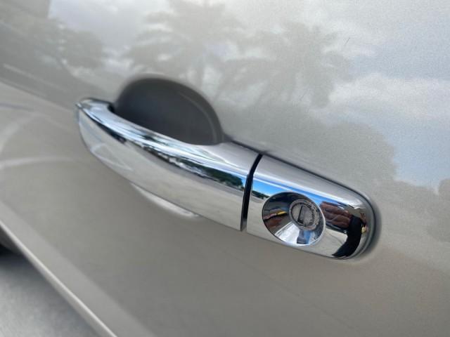 2009 Gold Mist Metallic /Light Titanium GMC Acadia SLT2 LOW MILES LEATHER (1GKER33D89J) with an 3.6L SIDI V6 Engine engine, Automatic transmission, located at 4701 North Dixie Hwy, Pompano Beach, FL, 33064, (954) 422-2889, 26.240938, -80.123474 - OUR WEBPAGE FLORIDACARS1.COM HAS OVER 100 PHOTOS AND FREE CARFAX LINK 2009 GMC ACADIA SLT-2 LEATHER 3RD ROW SUNROOF LOW MILES VIN: 1GKER33D89J136397 1 G K E R 3 3 D 8 9 J 1 3 6 3 9 7 4 DOOR WAGON/SPORT UTILITY 3.6L V6 F DOHC 24V GASOLINE 24 MPG FRONT WHEEL DRIVE Features ABS Brakes Air Conditioning - Photo#38