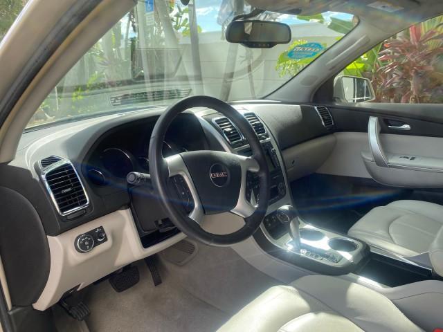 2009 Gold Mist Metallic /Light Titanium GMC Acadia SLT2 LOW MILES LEATHER (1GKER33D89J) with an 3.6L SIDI V6 Engine engine, Automatic transmission, located at 4701 North Dixie Hwy, Pompano Beach, FL, 33064, (954) 422-2889, 26.240938, -80.123474 - OUR WEBPAGE FLORIDACARS1.COM HAS OVER 100 PHOTOS AND FREE CARFAX LINK 2009 GMC ACADIA SLT-2 LEATHER 3RD ROW SUNROOF LOW MILES VIN: 1GKER33D89J136397 1 G K E R 3 3 D 8 9 J 1 3 6 3 9 7 4 DOOR WAGON/SPORT UTILITY 3.6L V6 F DOHC 24V GASOLINE 24 MPG FRONT WHEEL DRIVE Features ABS Brakes Air Conditioning - Photo#49